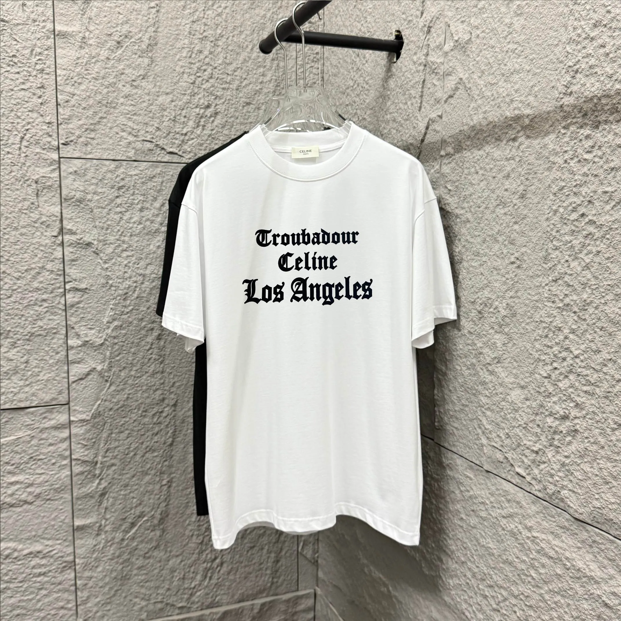🅿️180 Celi*ne Celin Celin 2025 spring and summer style simple letters three-dimensional foaming process personalized logo customized double yarn plain cotton fabric short-sleeved T-shirt for men and women. Size: S (90-130 catties) M (120-150 catties) L (140-165 catties) XL (160-180 catties) XXL (180-210 pounds) Color: black white