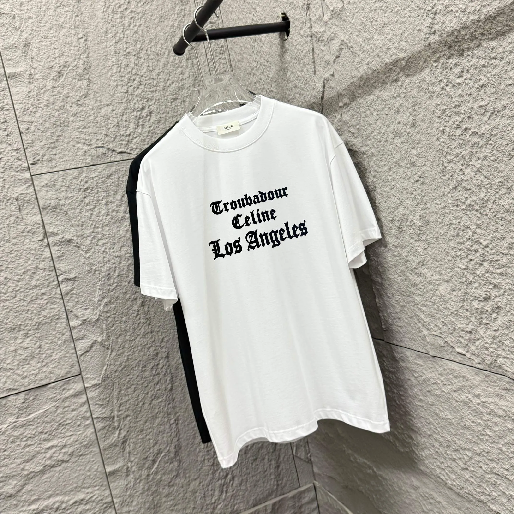 🅿️180 Celi*ne Celin Celin 2025 spring and summer style simple letters three-dimensional foaming process personalized logo customized double yarn plain cotton fabric short-sleeved T-shirt for men and women. Size: S (90-130 catties) M (120-150 catties) L (140-165 catties) XL (160-180 catties) XXL (180-210 pounds) Color: black white
