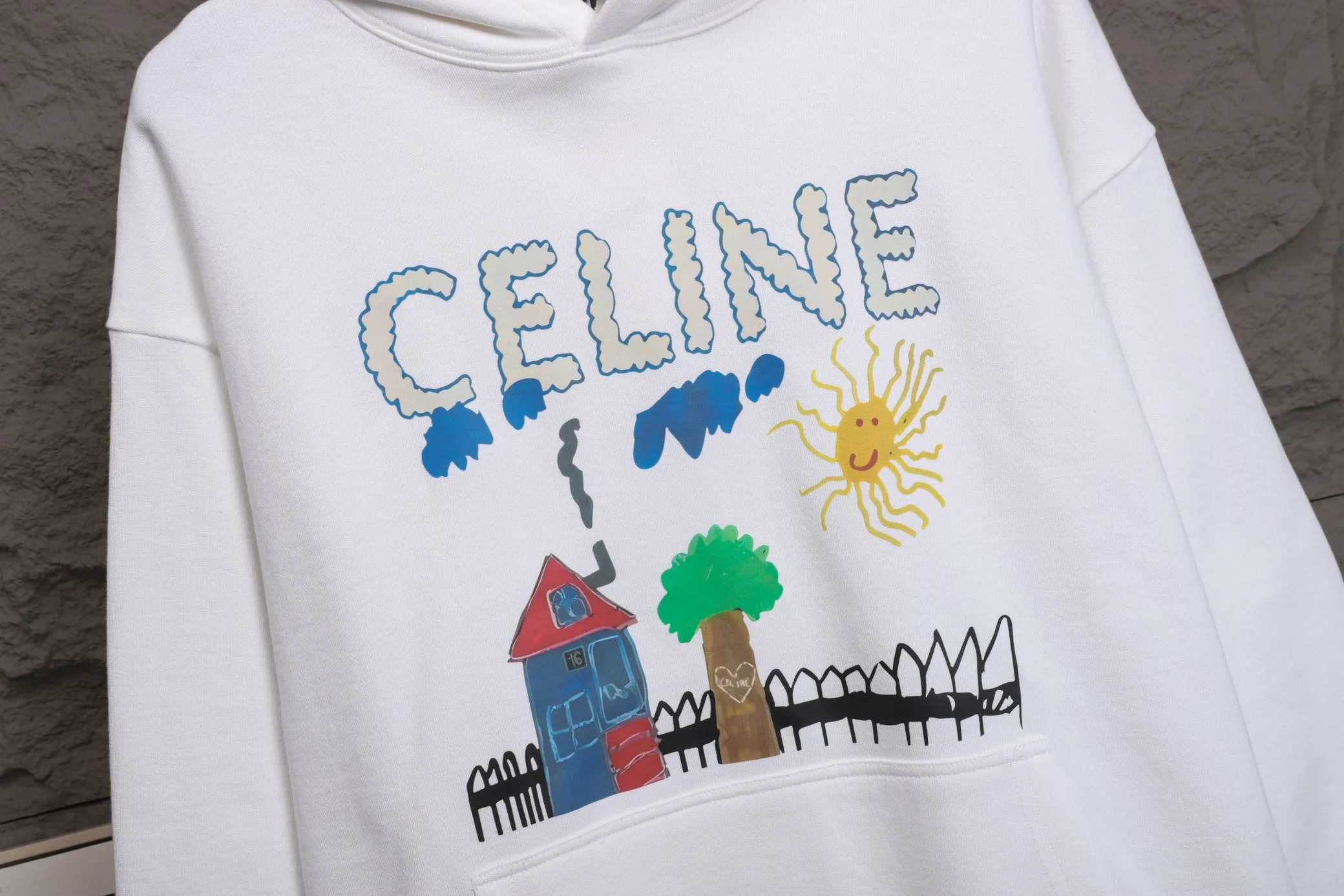 🅿️320 High quality Celine's new hooded sweatshirt, model number B10 Heavy industry graffiti printed letter hooded sweatshirt, added with cartoon elements, custom-made cotton material, mercerized, comfortable and skin-friendly. Following the reactive printing process, contrasting printing technique, exquisite pattern integration, full of ready-to-wear style. Hooded drawstring design, color, black and white, size s-xl