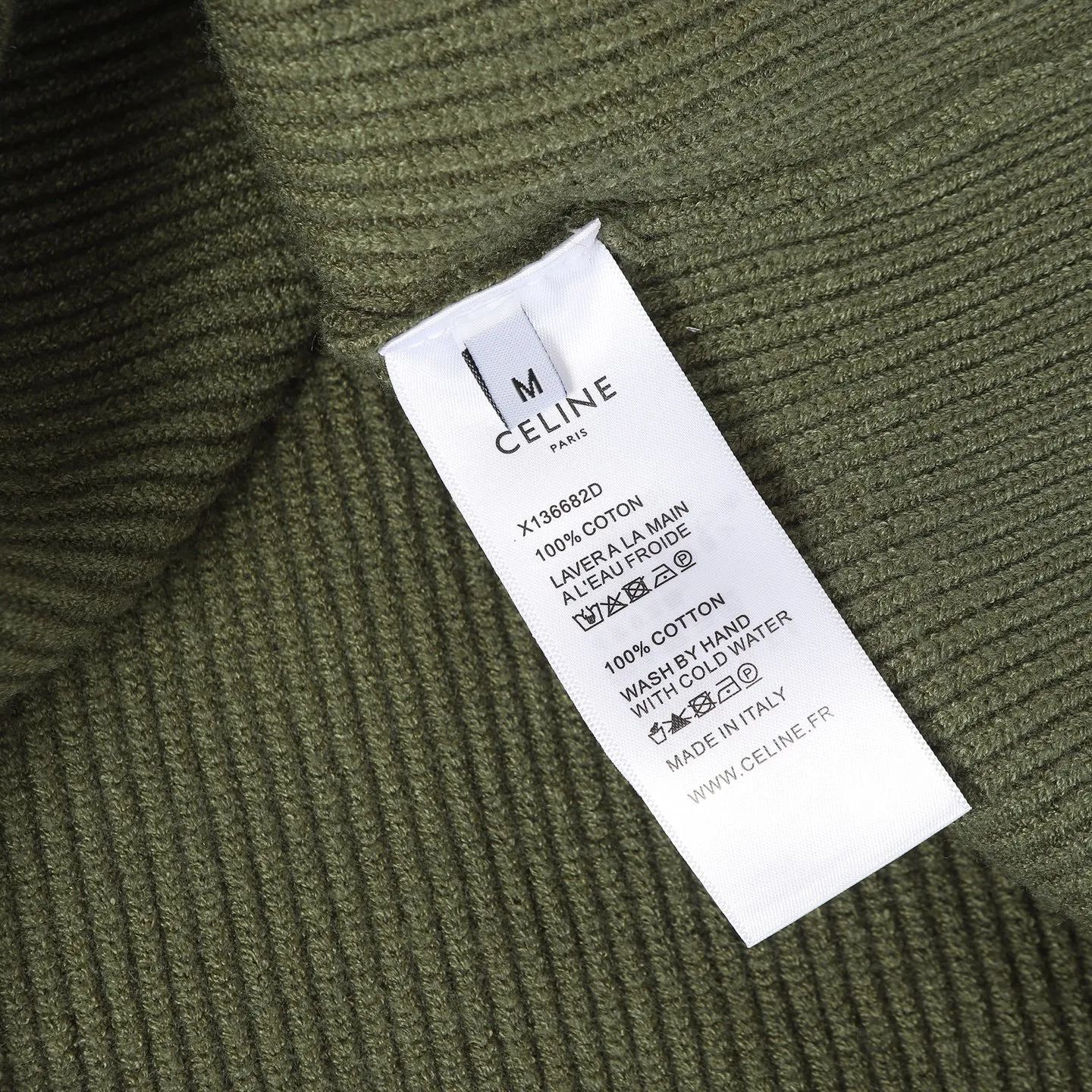 🅿️340 CELINE autumn and winter letter round neck knitted sweater. Fabric: imported wool, hand-cuffed/feeling soft, smooth and comfortable. Jacquard: Large letters Accessories: Main label, washed label and hang tag all customized. Size: S-L
