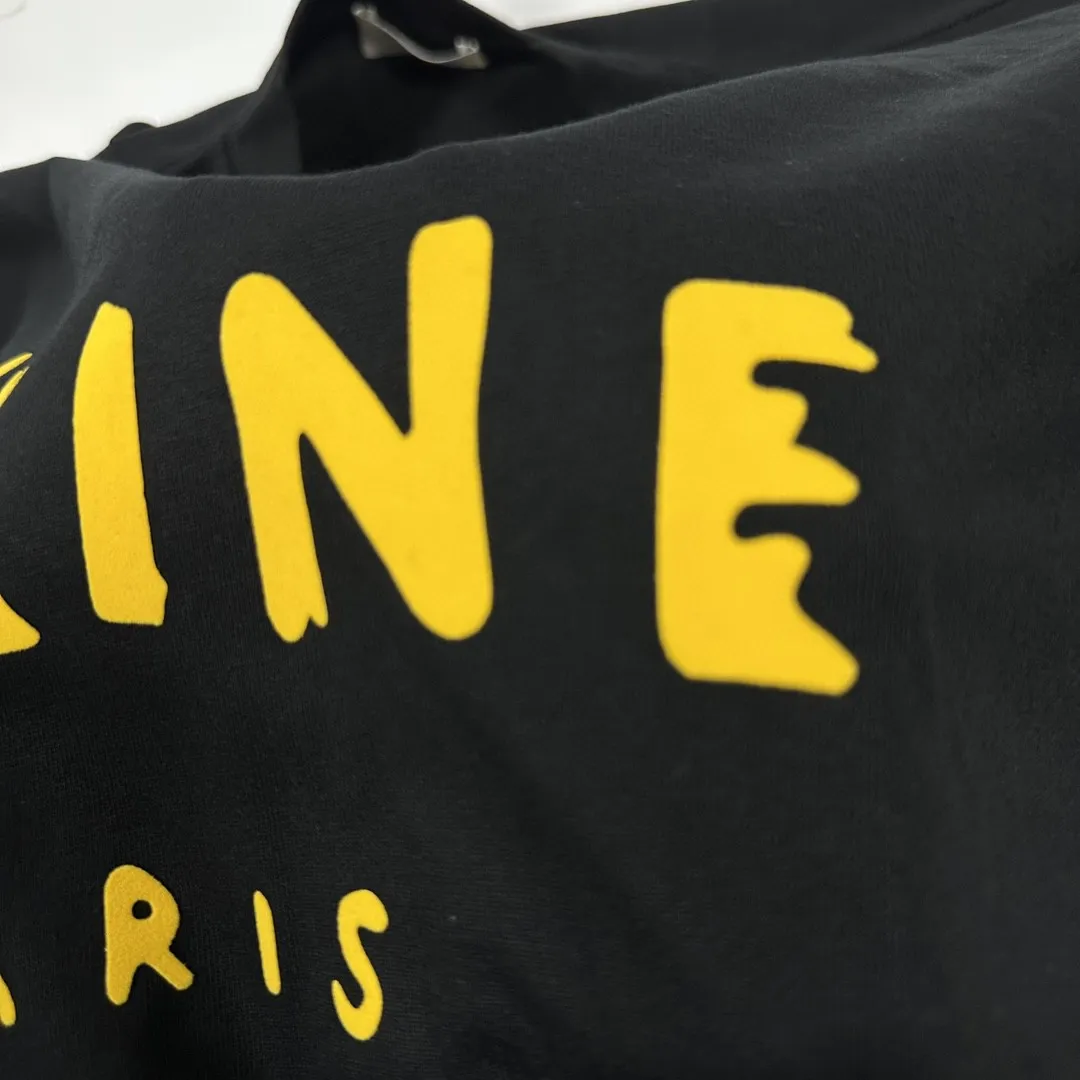 🅿️180 Celi*ne Celi*ne 2025 spring and summer style Simple colorful letters Flocking technology Personalized logo Customized double yarn plain cotton fabric Short-sleeved T-shirt Unisex Size: S (90-130 catties) M (120-150 catties) L (140-165 catties) XL (160-180 catties) XXL (180-210 pounds) Color: black white