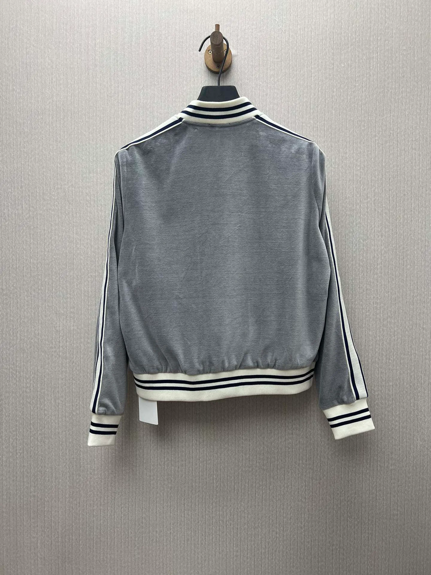 🅿️630 Celine 25ss new TRIOMPHE embroidered long-sleeved zipper baseball jersey women's high version code number: S.M.L.