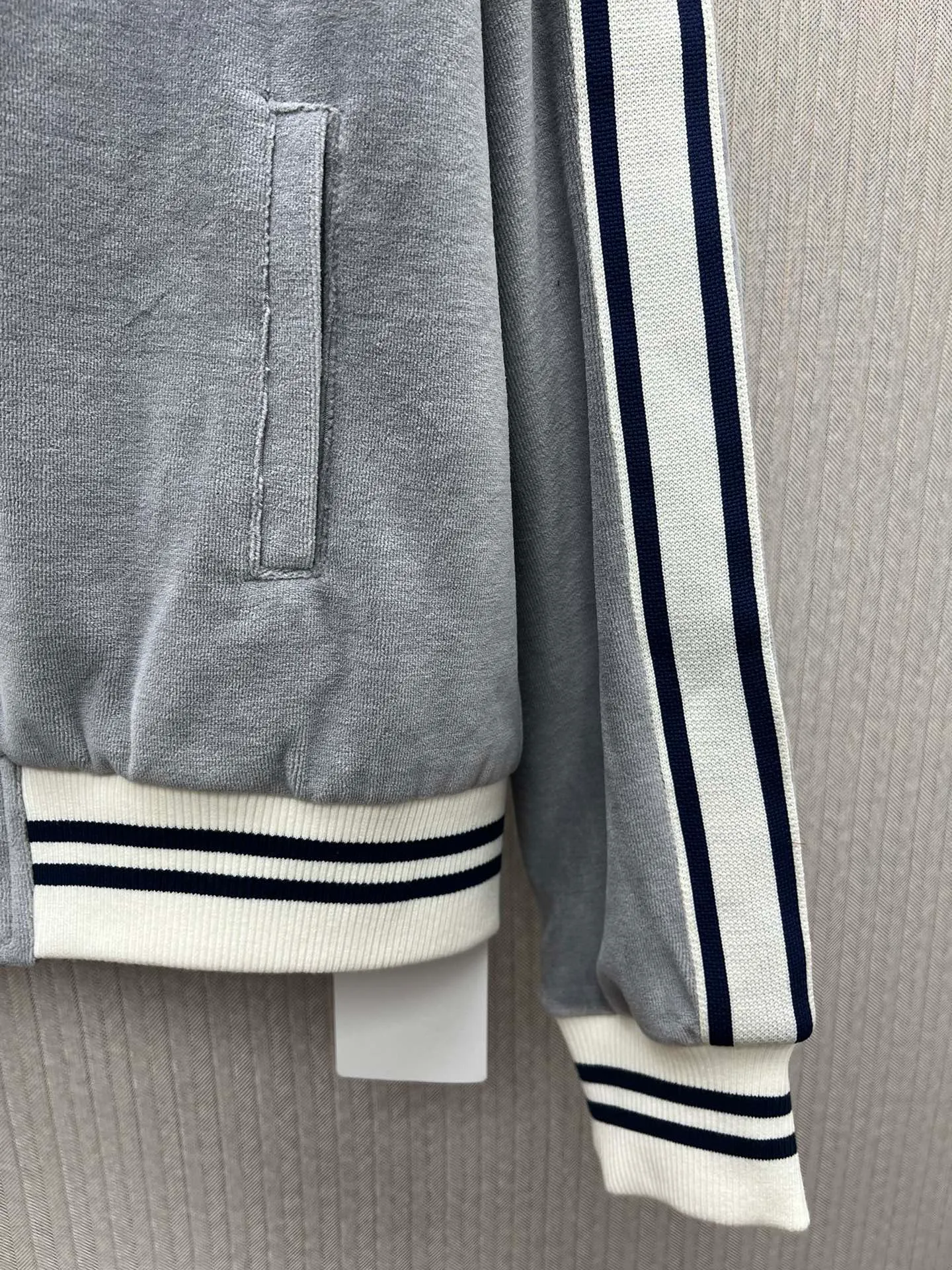 🅿️630 Celine 25ss new TRIOMPHE embroidered long-sleeved zipper baseball jersey women's high version code number: S.M.L.