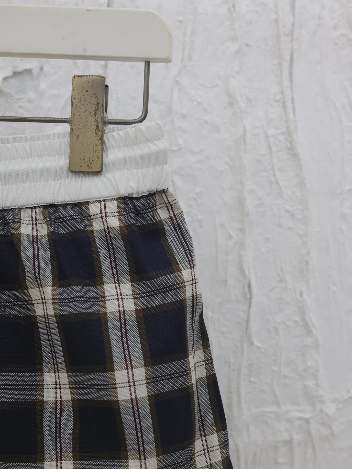 🅿️296 Celine*/Celin 25SS spring and summer new contrast color plaid embroidered elastic shorts Size: 36/38/40