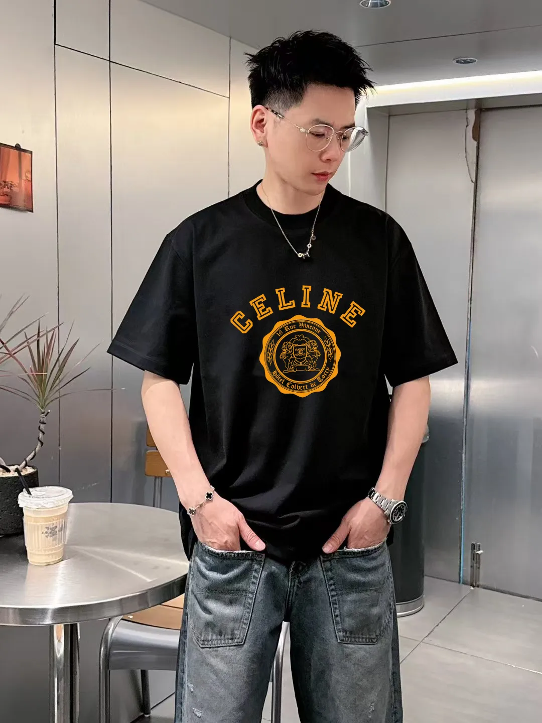 🅿️170 ✨🔥 [CELINE] 2025FW short-sleeved T-shirt, letter LOGO printing, high-end 26s double yarn 300g fabric, heavy fabric, custom stretcher rib, same vat and dye, complete three standards, same style for men and women, color: black, white, size: S M L XL 2XL