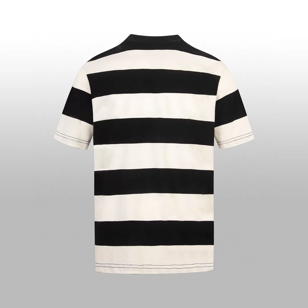 🅿️250 high version [CELNE*] New short-sleeved Tshirt CE advanced minimalist series, fashionable stripes, simple and versatile style, refreshing and clean temperament, easy to control for men and women, choose this T-shirt in summer! Perfect detail processing 💯 The classic logo pattern on the upper body is super nice. Same style for men and women. Size: XSSML