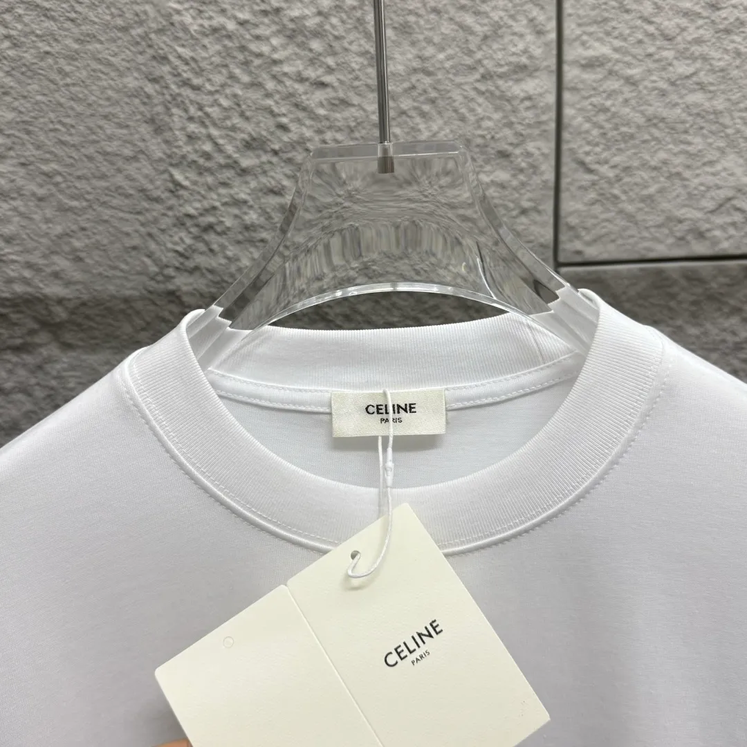🅿️180 Celi*ne 2025 spring and summer style, simple letters, flocking technology, personalized logo, customized double yarn plain cotton fabric, short-sleeved T-shirt, same style for men and women. Size: S (90-130 catties) M (120-150 catties) L (140-165 catties) XL (160-180 catties) XXL (180-210 pounds) Color: black white