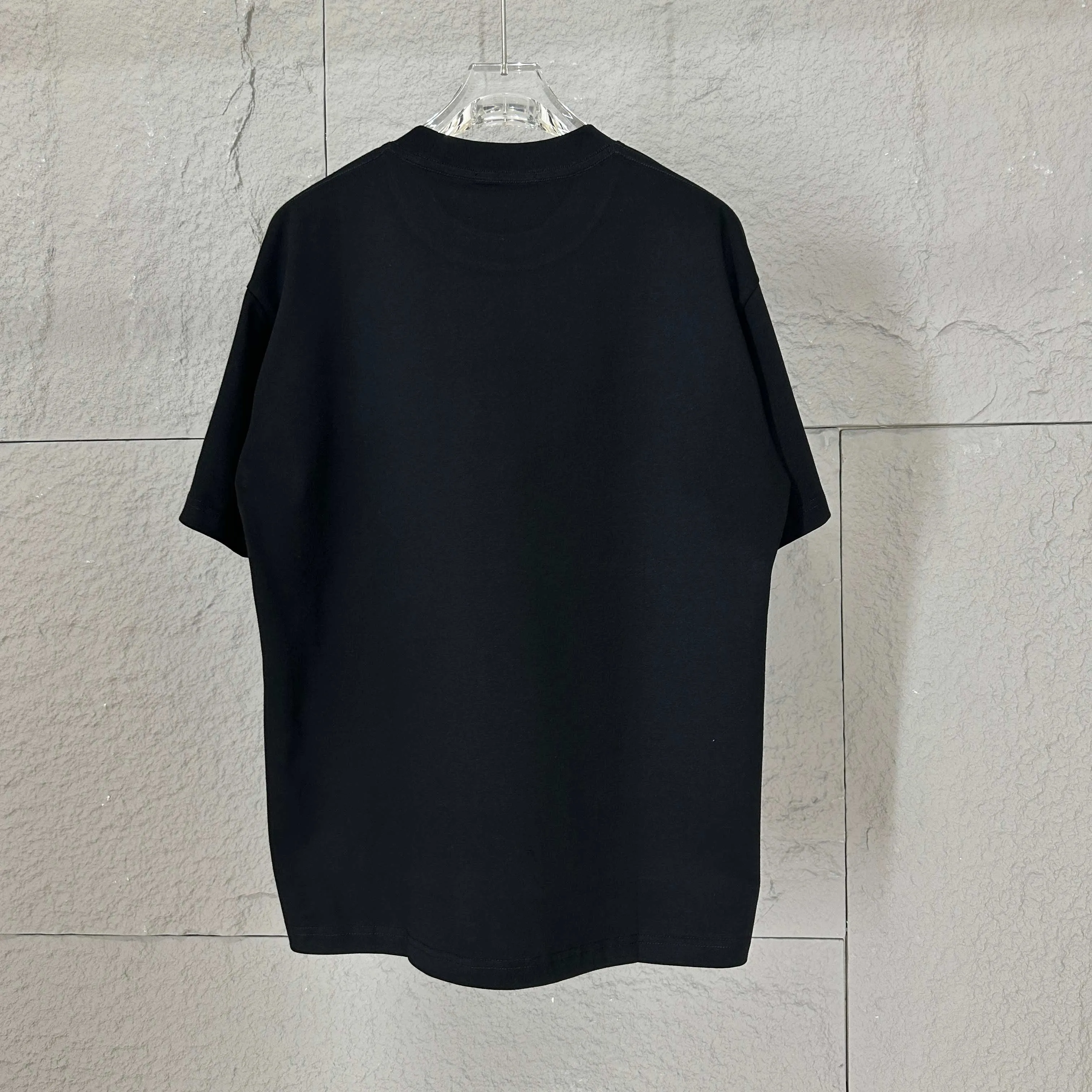 🅿️180 Celi* Celi Celin 2025 spring and summer style Simple double C red letter embroidery personalized logo Customized double yarn plain cotton fabric Short-sleeved T-shirt Unisex Size: S (90-130 catties) M (120-150 catties) L (140-165 catties) XL (160-180 catties) XXL (180-210 pounds) Color: black white