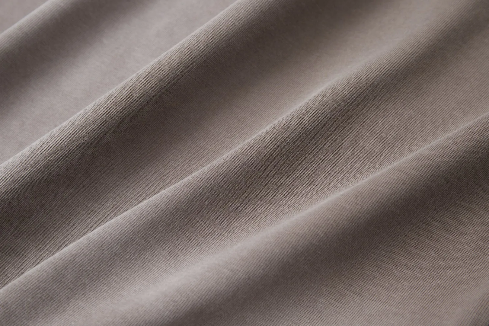 🅿️230 ✨CEL✨🆕25SS Spring and Summer New Style Distressed Printed Short Sleeves Light Luxury Essential Item for Men and Women's Daily Commuting Correct Version Welcome to Compare Detailed Features · 280g 100% pure cotton double yarn jersey fabric · Custom dyed in the same cylinder, special thickened 32 count double-ply 1X1 thread · Wow glue patch . Ready-made garment dyeing Then do the faded fried snowflake process, then wash with water to make it look old. General washing improves the effect · Double-needle stitching across seams · Original main mark, washed tag, branded moisture-proof paper packaging Color: black/green//blue/coffee/ Size: S/M/L/XL