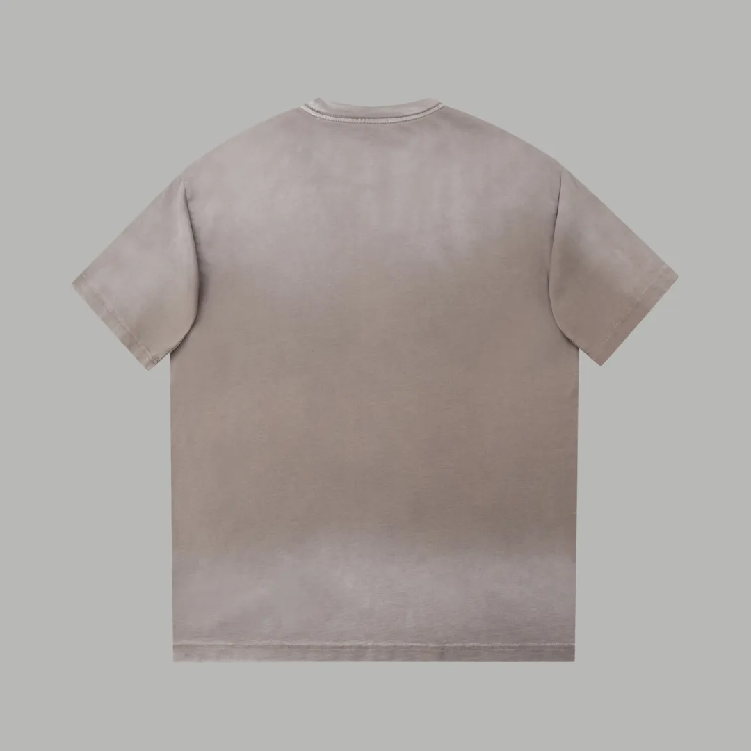 🅿️230 ✨CEL✨🆕25SS Spring and Summer New Style Distressed Printed Short Sleeves Light Luxury Essential Item for Men and Women's Daily Commuting Correct Version Welcome to Compare Detailed Features · 280g 100% pure cotton double yarn jersey fabric · Custom dyed in the same cylinder, special thickened 32 count double-ply 1X1 thread · Wow glue patch . Ready-made garment dyeing Then do the faded fried snowflake process, then wash with water to make it look old. General washing improves the effect · Double-needle stitching across seams · Original main mark, washed tag, branded moisture-proof paper packaging Color: black/green//blue/coffee/ Size: S/M/L/XL