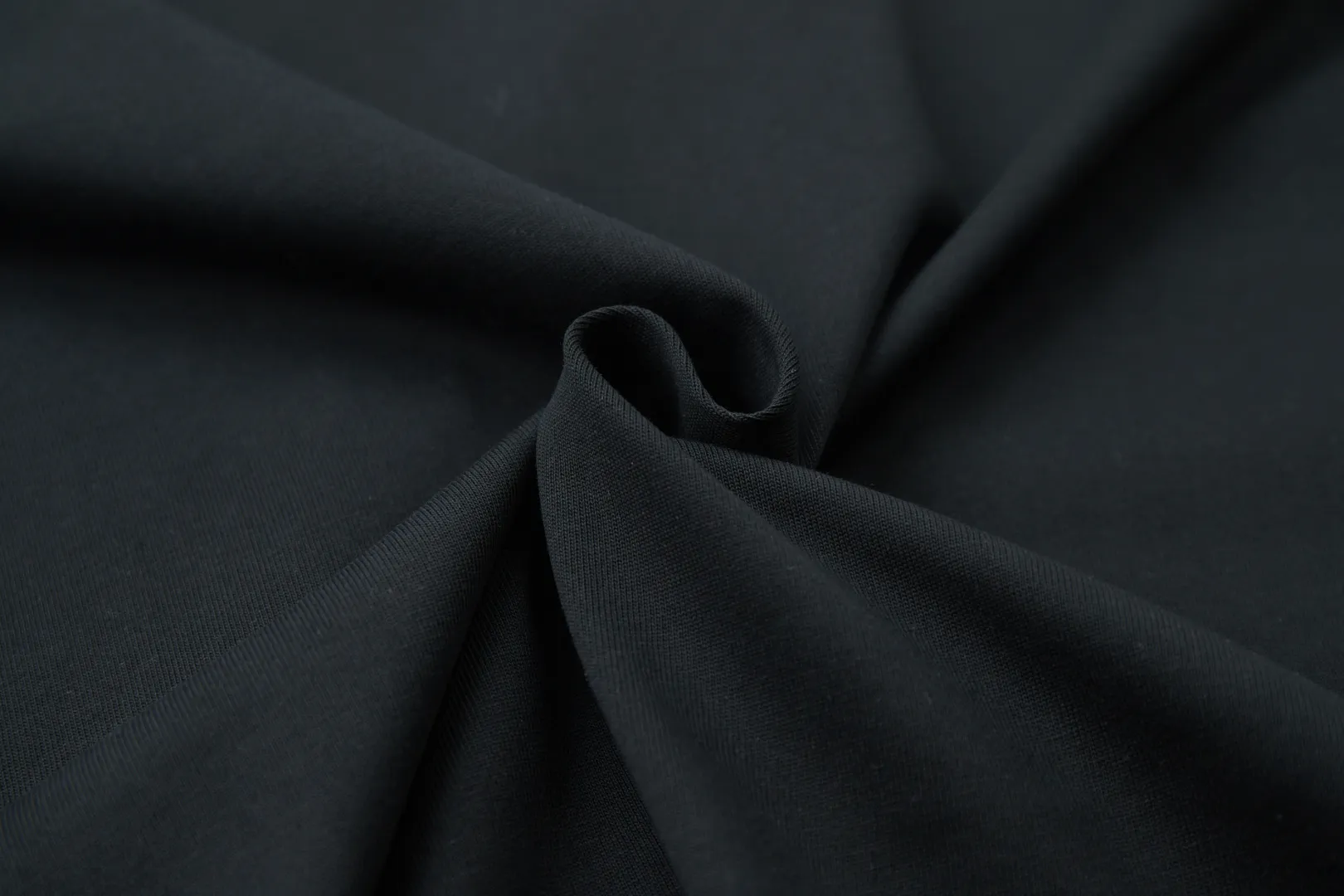 🅿️200 ✨CEL✨🆕25SS spring and summer new short-sleeved style, light luxury, a must-have item for daily commuting for men and women, correct version, welcome to compare, detailed features · 260g 100% pure cotton double yarn jersey fabric · Custom dyed in the same cylinder, special thickened 32 double-ply 1X1 threads · Double-needle stitching and cross-stitch technology · Original main mark, washed tag, brand moisture-proof paper packaging Color: white/black/grey Size: S/M/L/XL