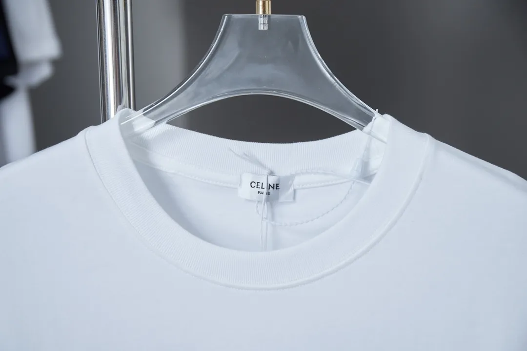 🅿️180 CELIN* 25SS early spring new style embroidered letter printed short sleeves, light luxury, essential item for daily commuting for men and women, correct version, welcome to compare, detailed features · 320g 100% pure cotton double yarn jersey fabric · Custom dyed in the same cylinder, special thickened 32 pieces double-strand 1X1 thread · Needle embroidered letter logo on the front. Classic icon screen printing on the sleeves · Double-needle sewing and cross-seam technology · Original main mark, washed tag, brand moisture-proof paper packaging Color: black/white Size: S/M/L/XL