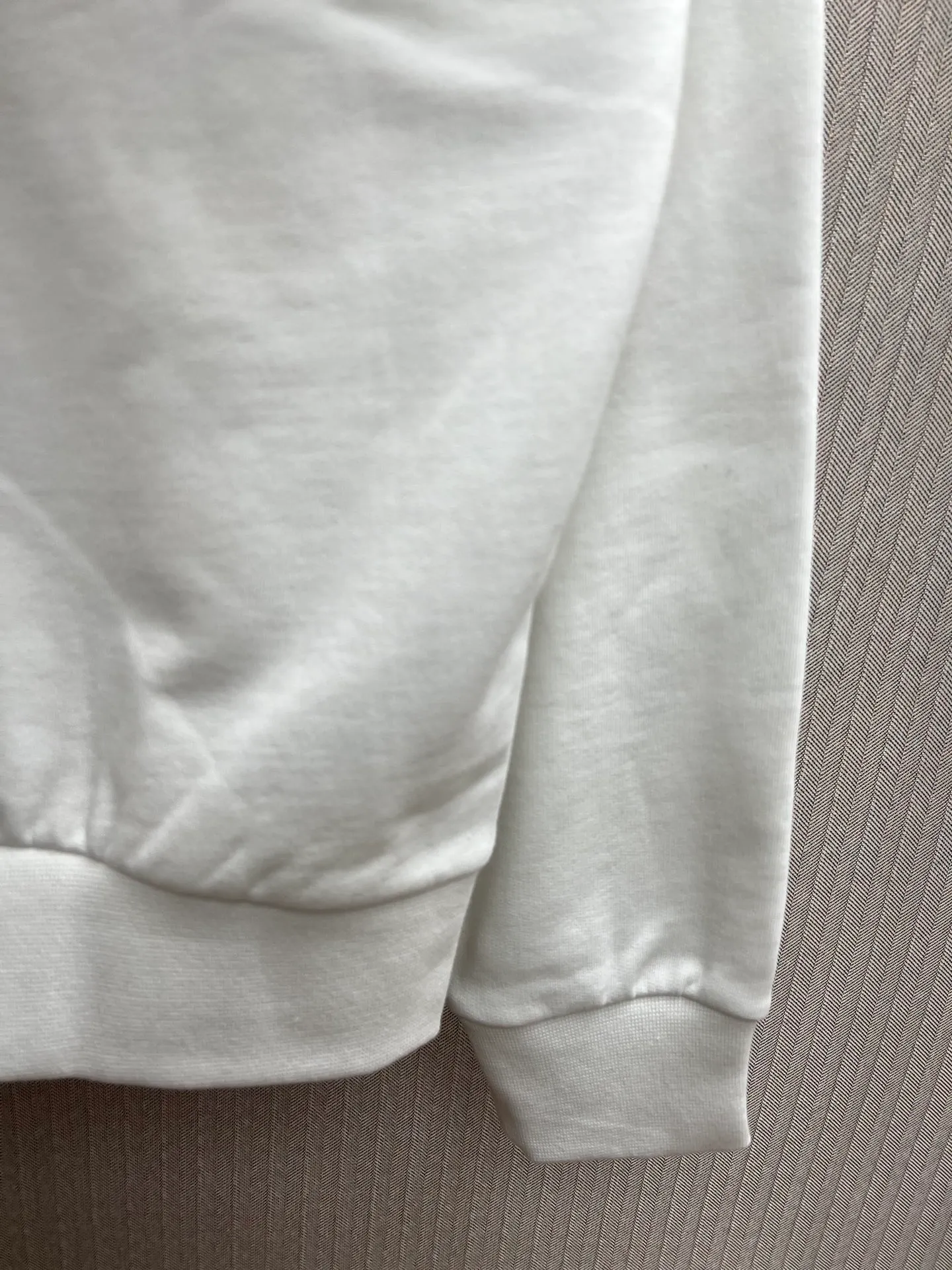 🅿️400 Celine 25ss new hooded lettered long-sleeved sweatshirt, same style for men and women, high version, code number: S.M.L.XL.