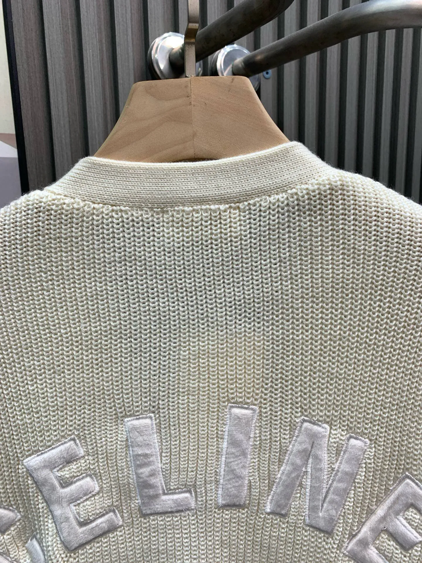 🅿️480 beige