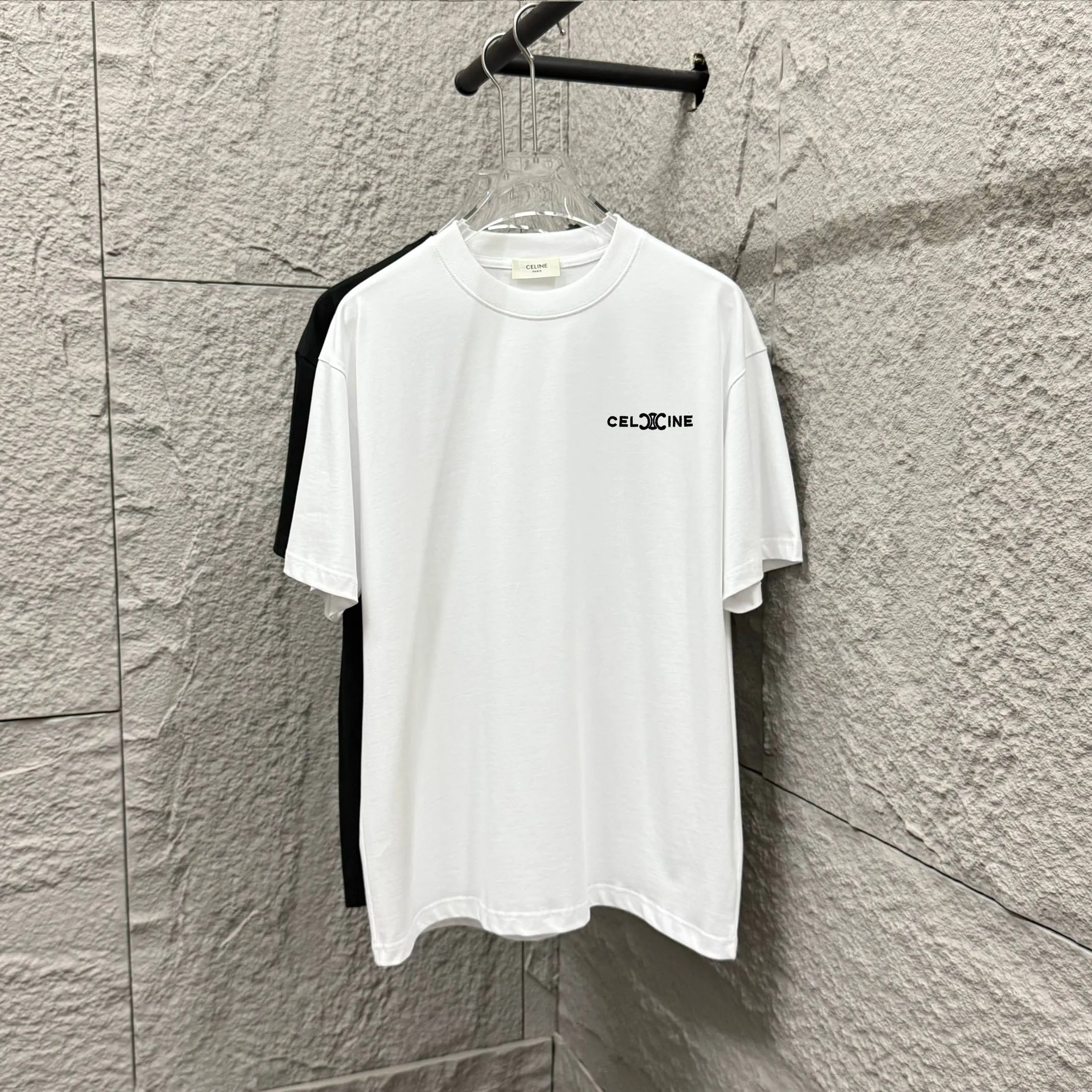 🅿️180 Celi* Celi Celin 2025 spring and summer style Simple double C letter embroidery personalized logo Customized double yarn plain cotton fabric Short-sleeved T-shirt Uniform for men and women Size: S (90-130 catties) M (120-150 catties) L (140-165 catties) XL (160-180 catties) XXL (180-210 pounds) Color: black white