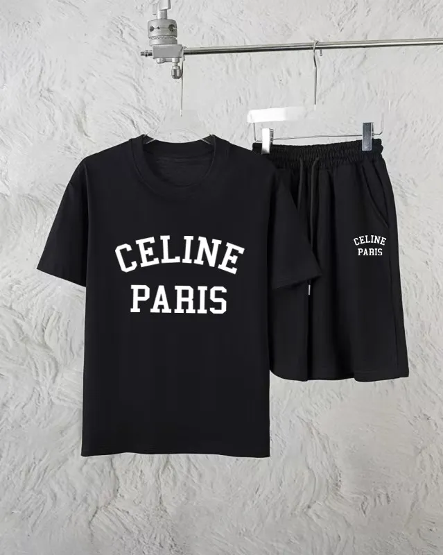 🅿️300 Celine Exclusively for the new trendy men’s fashionable round neck short-sleeved shorts suit, trendy and fashionable casual short-sleeved suit! It has high breathability and comfort, impeccable details, and brand element design concept, reflecting high quality. It presents a casual cut and the upper body shape is great! Material: 250g Xinjiang long-staple cotton short sleeves + 360g pure cotton terry shorts Size: S M L Due to manual measurement, there is a deviation of about 1-3CM in size.