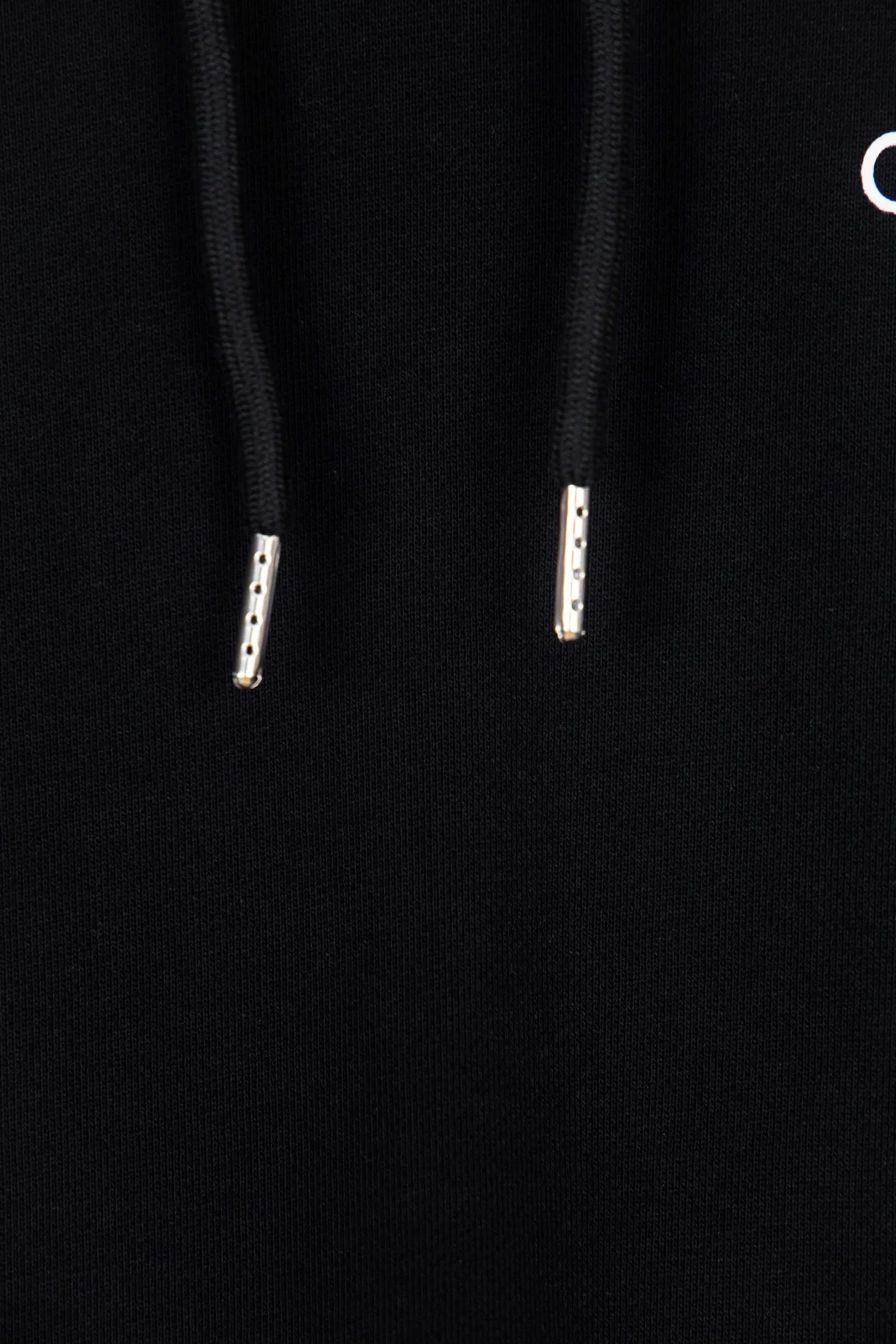 🅿️250 Style No.: M262 CELINE Basic hoodie with small letter print. The CE classic style is the hottest, most elegant and most versatile one in the Arc de Triomphe series. In terms of design, it is the most common basic style among sweatshirts. It has no fancy tricks and uses letter design to embellish the overall style. It is simple and clear. You will know at a glance that you will not regret buying it. It can be used in all wardrobes for commuting, and it is full of temperament! As for the fabric, you really want it! The simpler a sweatshirt like this is, the more exquisite its materials and craftsmanship are. It is made of 400g high-gram weight dust-free cloth. The body has a heavy feeling, the needle-cut texture is tight, and the skin feels clear and natural. Every time you throw it away, you can feel the noble texture of the clothes, just like the noble temperament displayed on the counter. The letter printing uses imported fine matte black paste. The matte printing completely penetrates into the fabric and blends into one! Size：S-XL