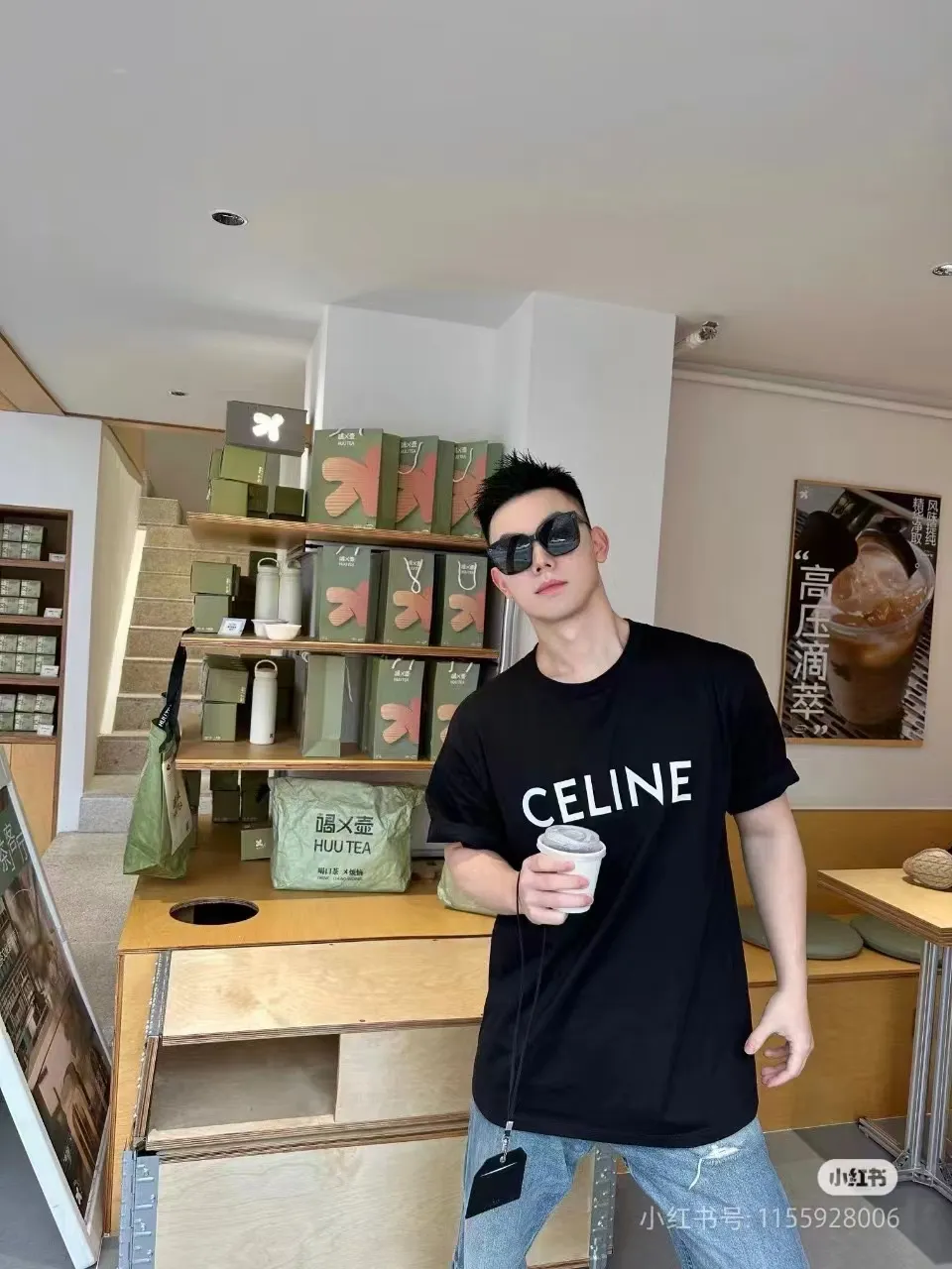🅿️170 ✨🔥 [CELINE] 2025FW short-sleeved T-shirt, silicone thick plate letter LOGO, high-end 26s double yarn 300g fabric, heavy fabric, custom stretcher rib, same cylinder and dye, complete three standards, same style for men and women, color: black, white, size: S M L XL 2XL