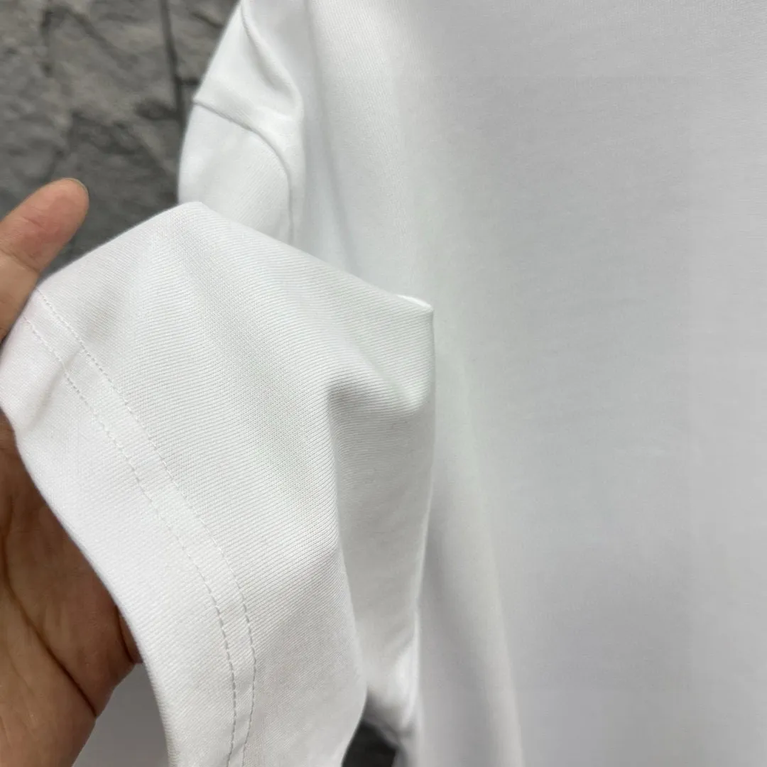 🅿️180 Celi* Celi Celin 2025 spring and summer style Simple letter embroidery personalized logo Customized double yarn plain cotton fabric Short-sleeved T-shirt Unisex Size: S (90-130 catties) M (120-150 catties) L (140-165 catties) XL (160-180 catties) XXL (180-210 pounds) Color: black white