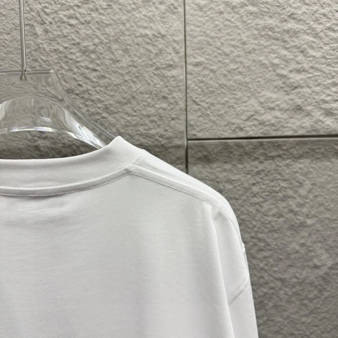 🅿️180 Celi* Celi Celin 2025 spring and summer style Simple letter embroidery personalized logo Customized double yarn plain cotton fabric Short-sleeved T-shirt Unisex Size: S (90-130 catties) M (120-150 catties) L (140-165 catties) XL (160-180 catties) XXL (180-210 pounds) Color: black white