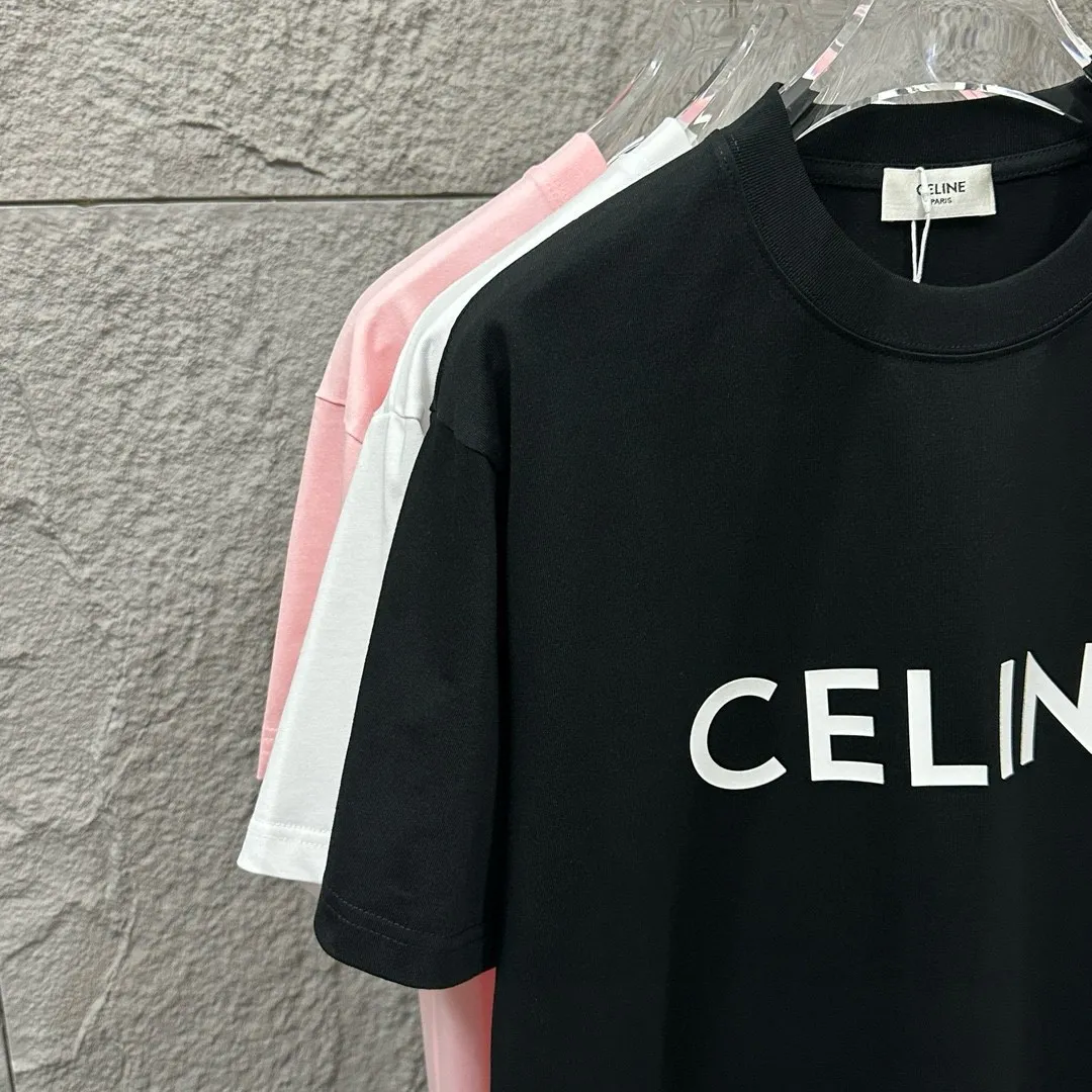 🅿️180 Celine* Celine Celine 2025 spring and summer style Simple letter three-dimensional thick plate silicone personalized logo Customized double yarn plain cotton fabric Short-sleeved T-shirt Unisex Size: S (90-130 catties) M (120-150 catties) L (140-165 catties) XL (160-180 catties) XXL (180-210 pounds) Color: black white