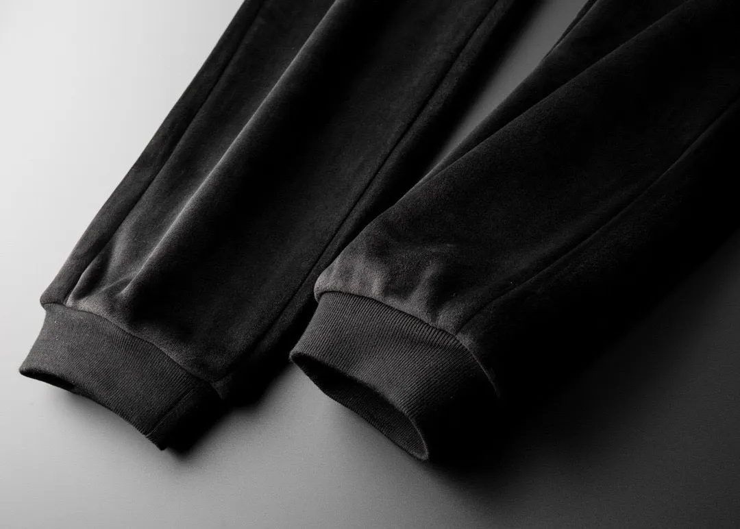 🅿️460 direct batch [CHANEL Chanel] (Good news for fat people) 2025 autumn and winter new double-sided gold velvet suit debuts (thick velvet) Milan fashion designer handsome cardigan suit, sneak peek, exclusive ready sale, simple yet fashionable, simple and capable, showing elegance, luxury, fashion and supreme quality. Suitable for various occasions. Equipped with customer-supplied high-end hardware with logo and engraved embroidery technology M-4XL (can wear up to 200 pounds)