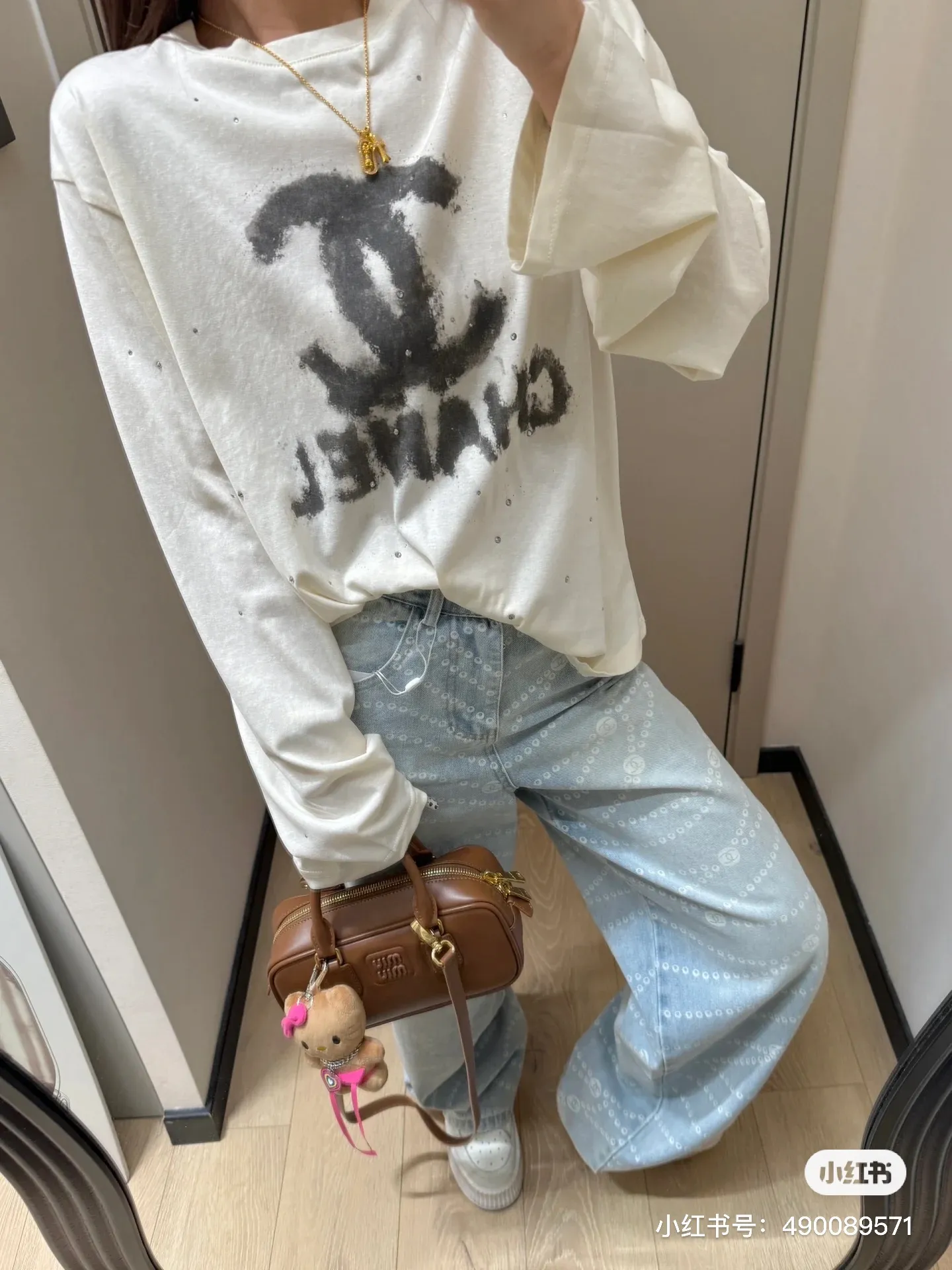 🅿️158 M234#Chanel•🇫🇷25s new inkjet non-sensory printed sunscreen long sleeves ✅✅✅Ready stock Focus on quality Feel free to compare Size: S M L Color: Apricot