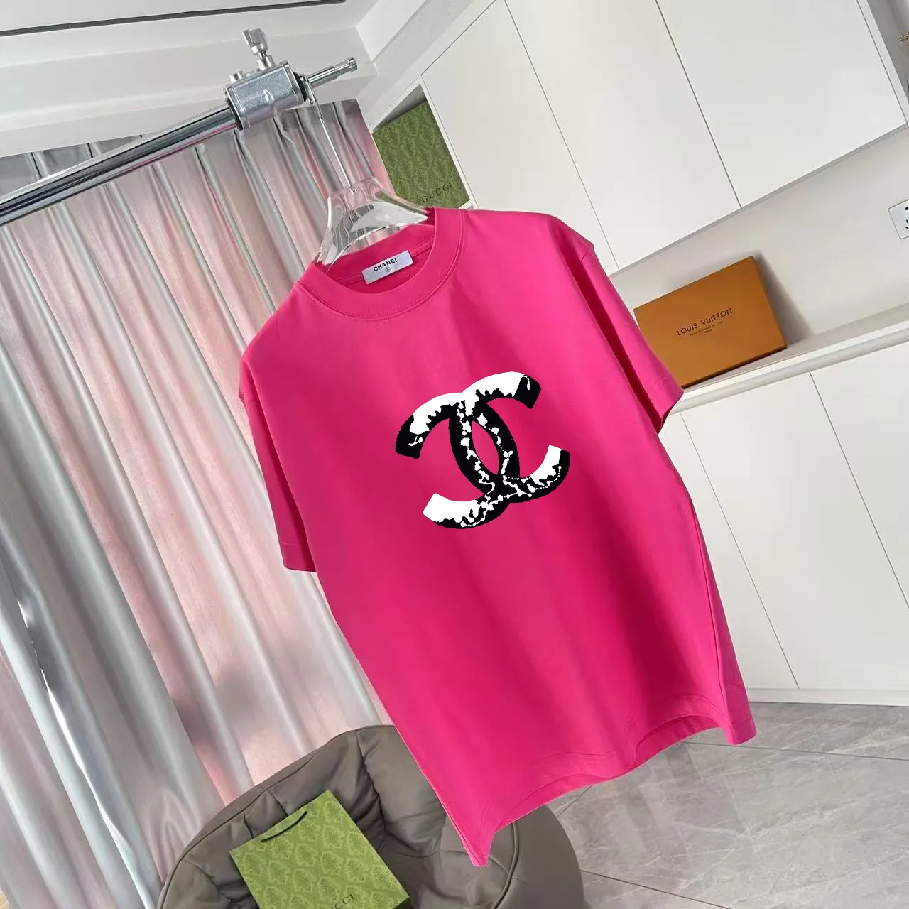 🅿️170 CHANE* Xiaoxiang 2025 autumn new style Double C letter logo printing short-sleeved T-shirt Customized fabric 300g Same style for men and women Size: S M L XL XXL Five codes Color: black white rose red