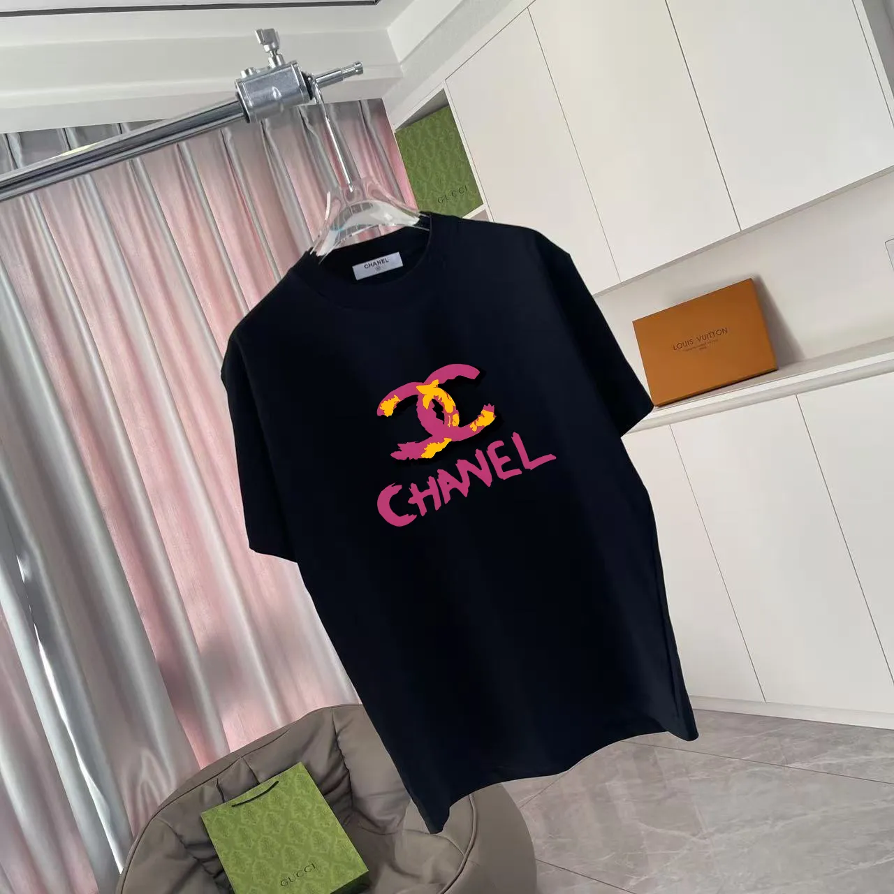 🅿️170 Chanel CHANEL2025 summer new style Double C letter logo printing short-sleeved T-shirt Customized fabric 300g Same style for men and women Size: S M L XL XXL Five codes Color: black white rose red purple