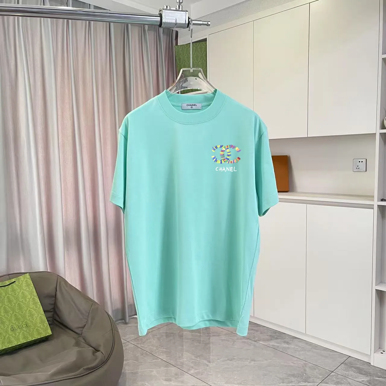 🅿️170 CHANE* Xiaoxiang 2025 autumn new style Double C letter logo printing short-sleeved T-shirt Customized fabric 300g Same style for men and women Size: S M L XL XXL five sizes Color: black white lake green pink