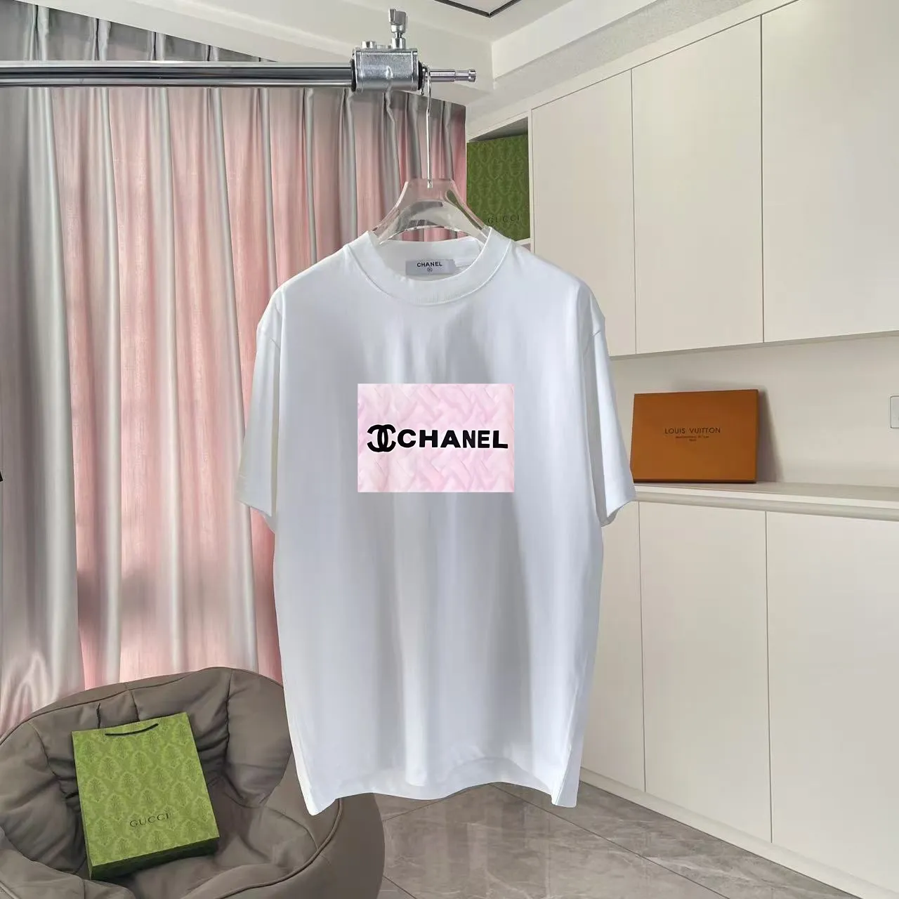 🅿️170 Chanel CHANEL 2025 summer new style Double C letter logo printing short-sleeved T-shirt Customized fabric 300g Same style for men and women Size: S M L XL XXL Five codes Color: black white lake green sky blue