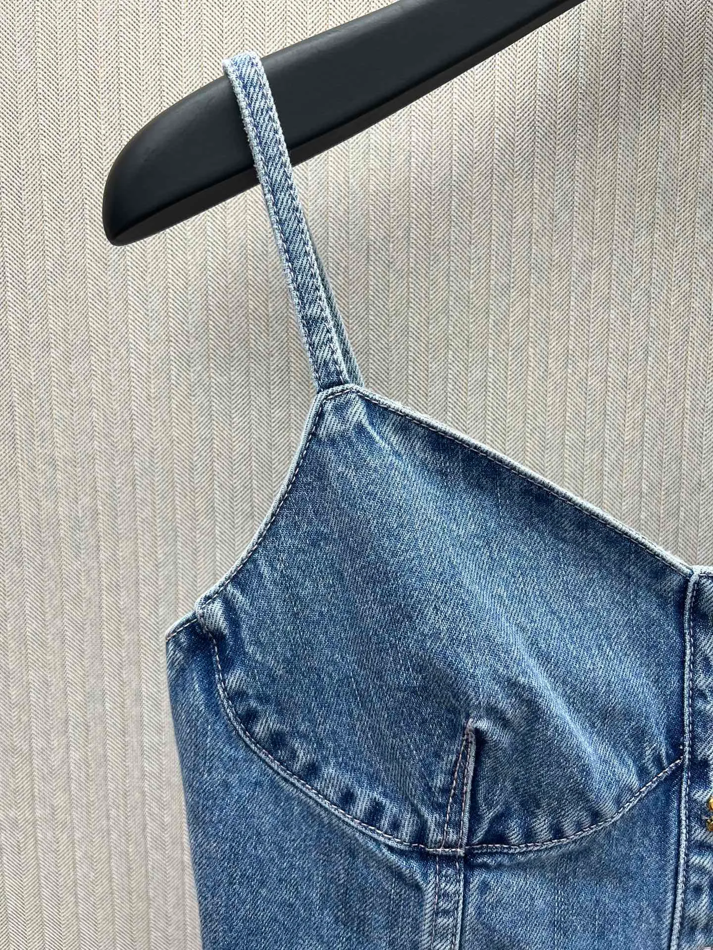 🅿️400 Chanel 25ss new preview series washed denim button slim sling women's high version code number: S.M.L.