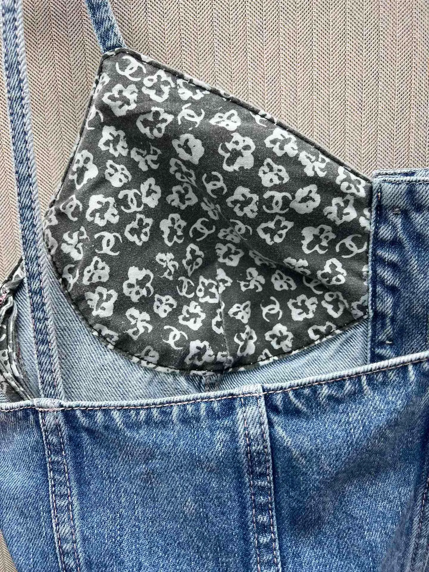 🅿️400 Chanel 25ss new preview series washed denim button slim sling women's high version code number: S.M.L.