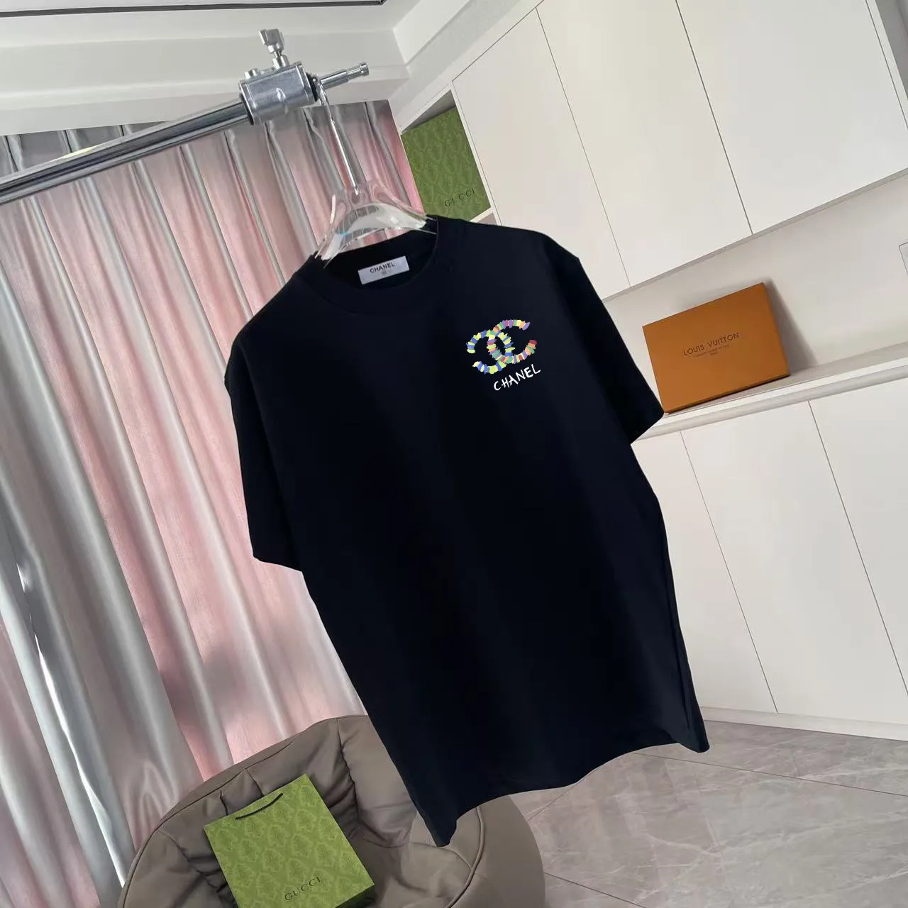 🅿️170 CHANE* Xiaoxiang 2025 autumn new style Double C letter logo printing short-sleeved T-shirt Customized fabric 300g Same style for men and women Size: S M L XL XXL five sizes Color: black white lake green pink