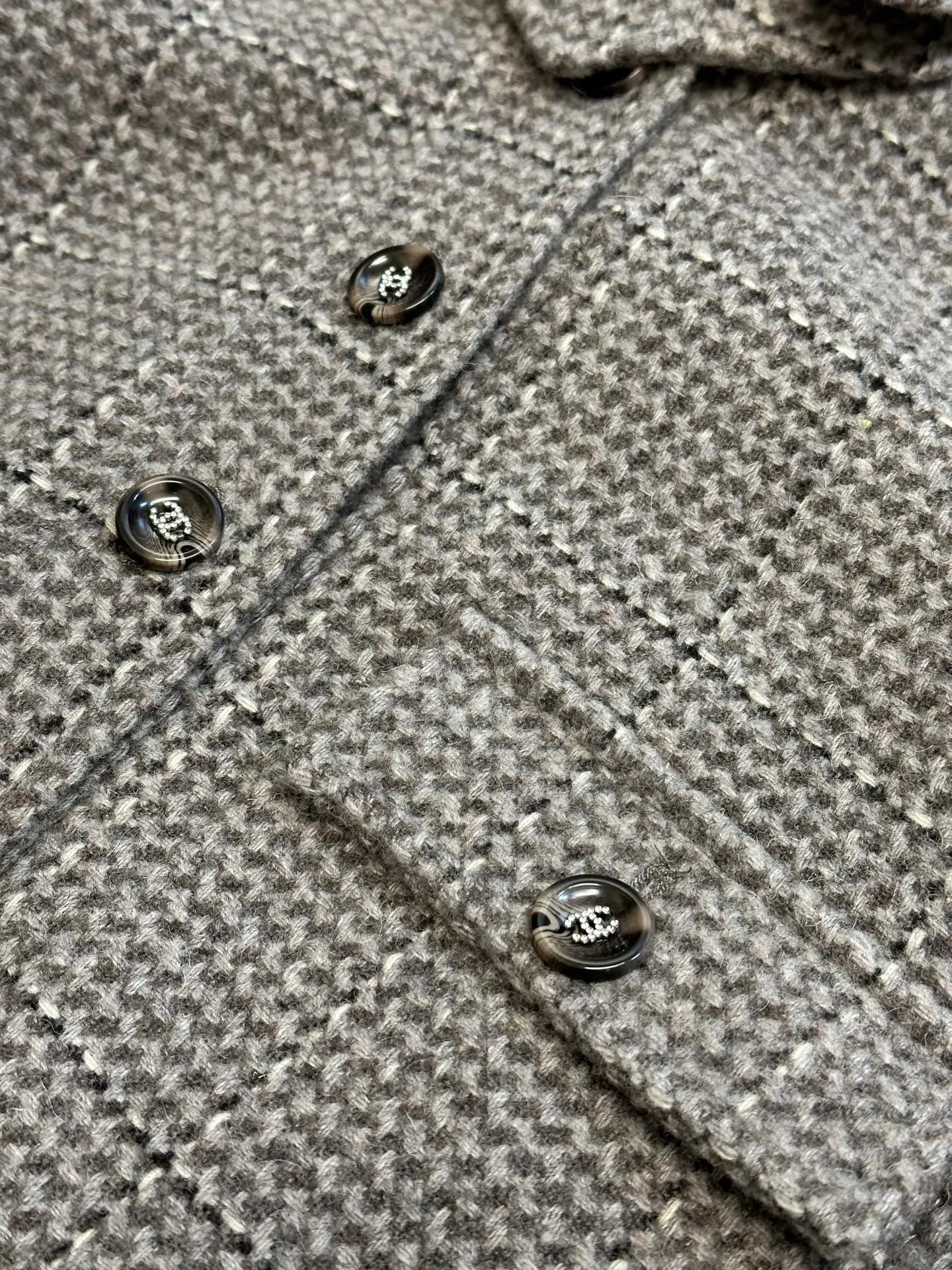 🅿️1440 Chanel tweed jacket, the same style as G-Dragon~ Customized high-end floral gray, plaid lapel small fragrant long coat, matched with a belt, high-end temperament!  size: 36.38.40