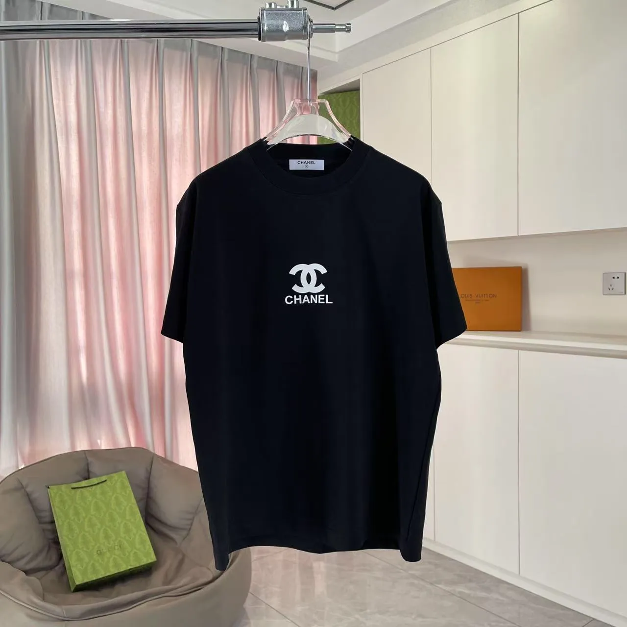 🅿️170 Chanel CHANEL 2025 summer new style Double C letter logo three-dimensional silicone printing short-sleeved T-shirt Customized fabric 300g Same style for men and women Size: S M L XL XXL five codes Color: black white pink sky blue