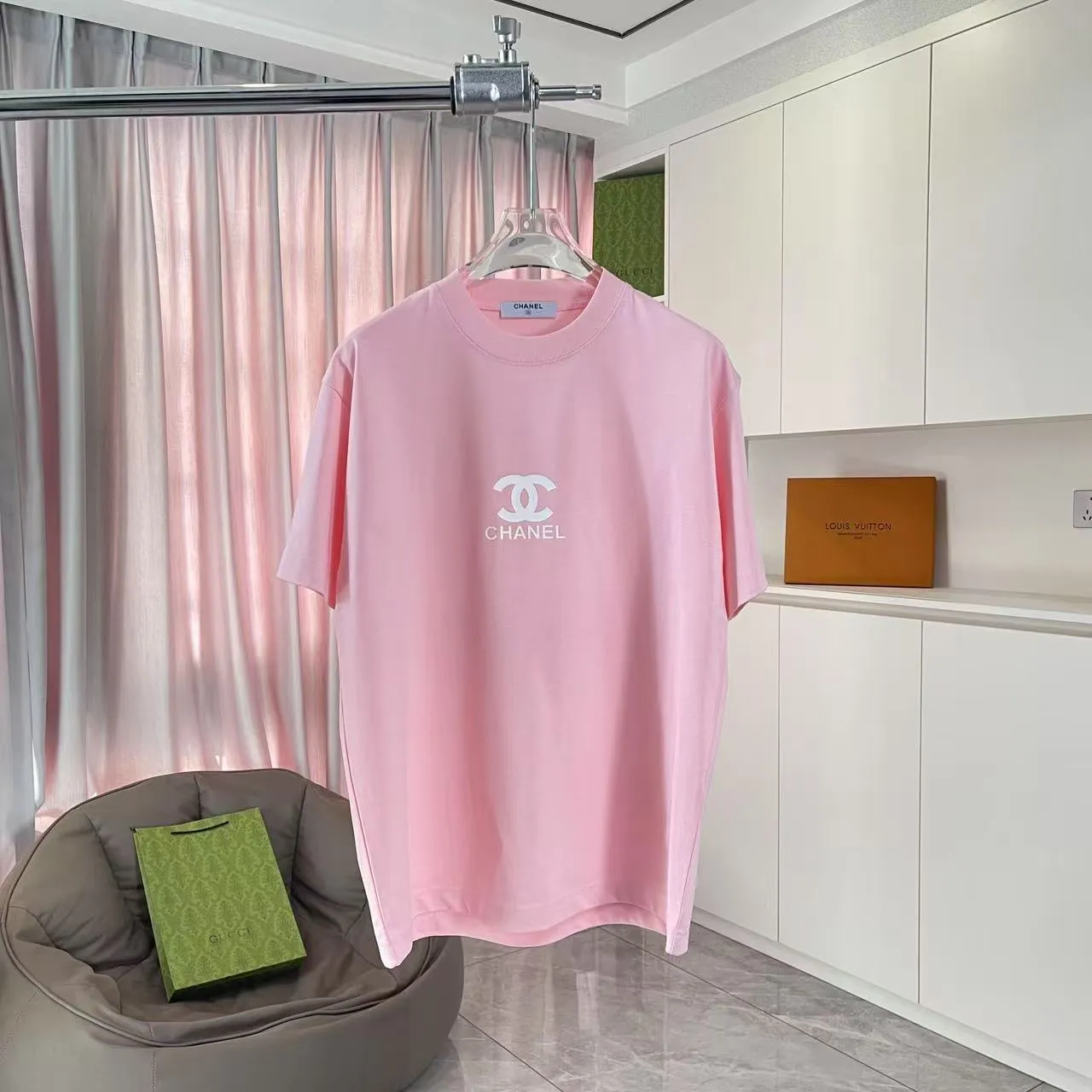 🅿️170 Chanel CHANEL 2025 summer new style Double C letter logo three-dimensional silicone printing short-sleeved T-shirt Customized fabric 300g Same style for men and women Size: S M L XL XXL five codes Color: black white pink sky blue
