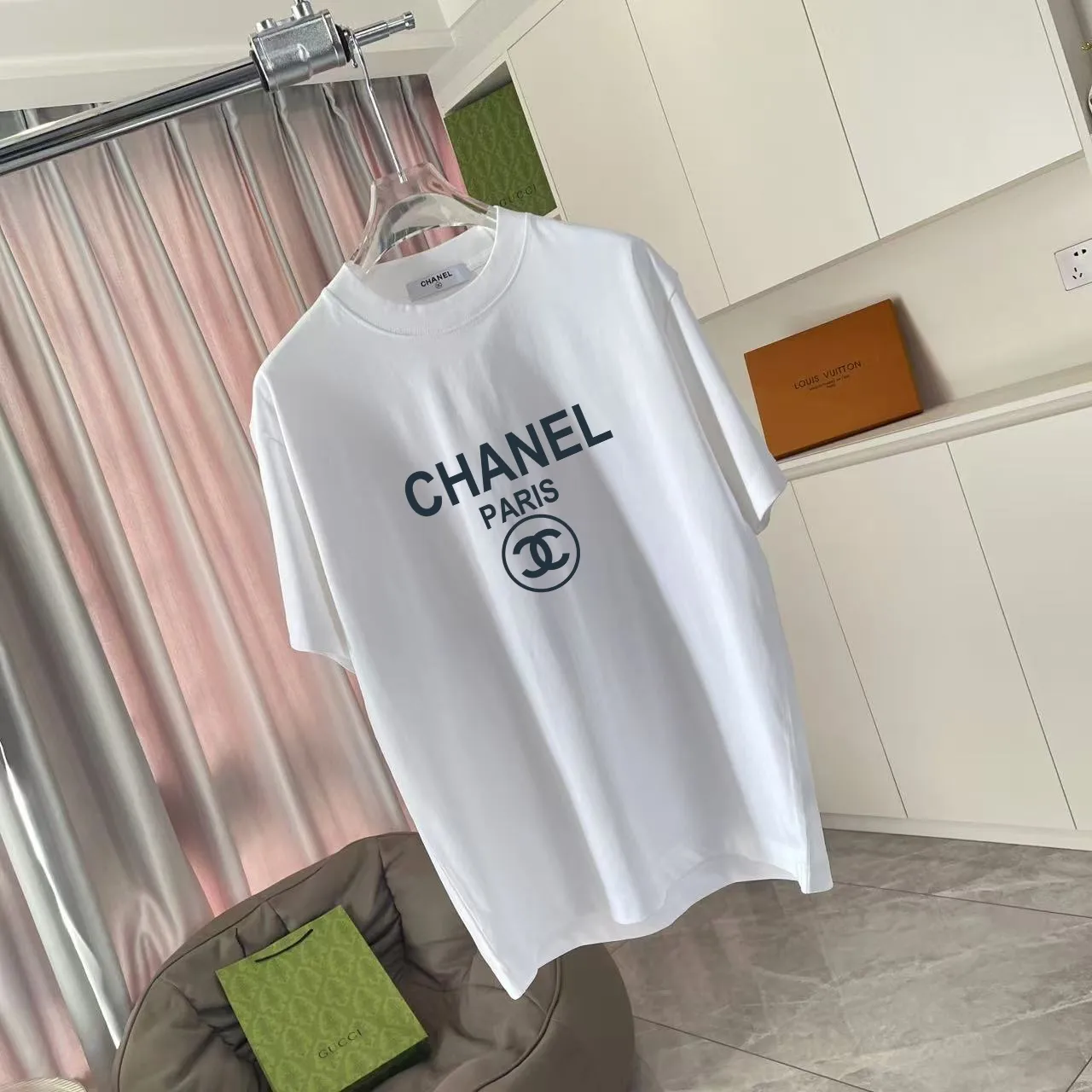 🅿️170 Chanel CHANEL 2025 summer new style Double C letter logo printing short-sleeved T-shirt Customized fabric 300g Same style for men and women Size: S M L XL XXL Five codes Color: black white lake green sky blue