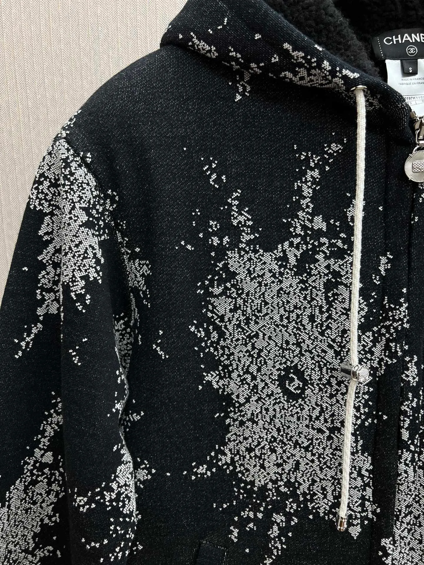 🅿️730 Chanel 25ss new autumn and winter preview series hooded printed zipper long-sleeved jacket for women Size: S.M.L.