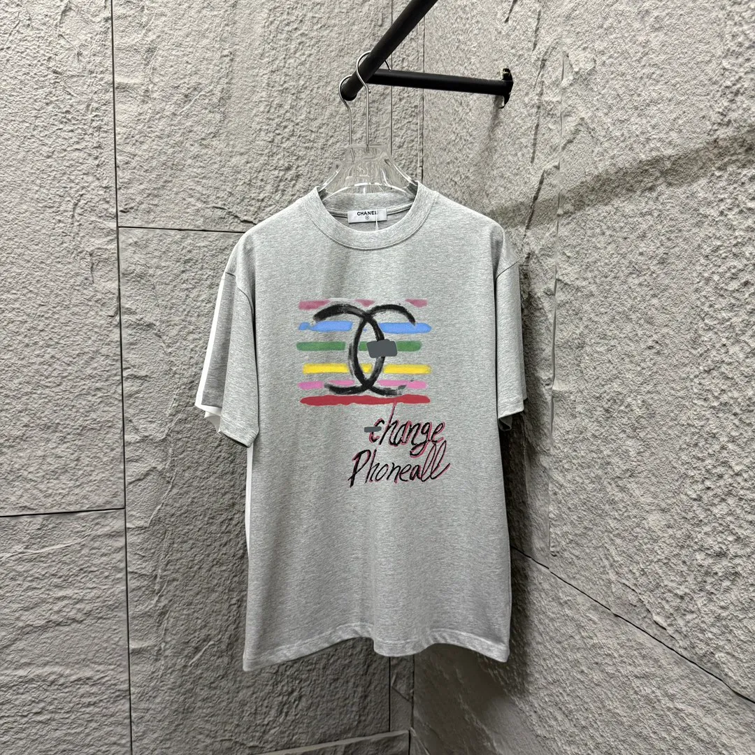 🅿️180 CHANE*Chanel*er 2025 spring and summer new style Classic rainbow letter print Customized double yarn plain cotton fabric Short-sleeved T-shirt Uniform for men and women Color: black white floral gray Size: S (90-130 pounds) M (120-150 pounds) L (140-165 pounds) XL (160-180 pounds) XXL (180-210 pounds)
