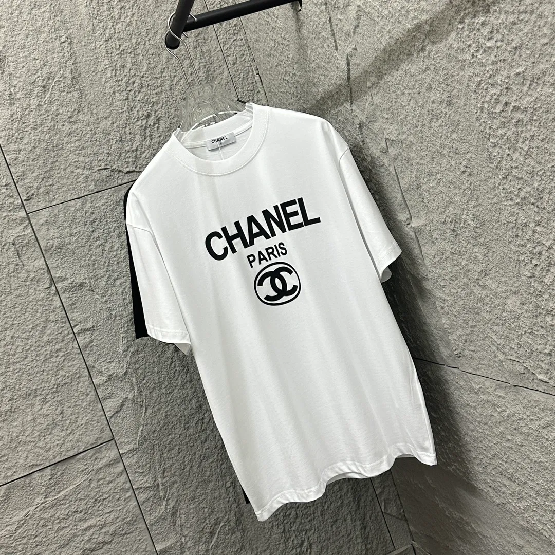 🅿️180 CHANE*Chanel*er 2025 spring and summer new style Classic totem letters paris three-dimensional silicone technology Customized double yarn plain cotton fabric Short-sleeved T-shirt Uniform for men and women Color: black white Size: S (90-130 pounds) M (120-150 pounds) L (140-165 pounds) XL (160-180 pounds) XXL (180-210 pounds)