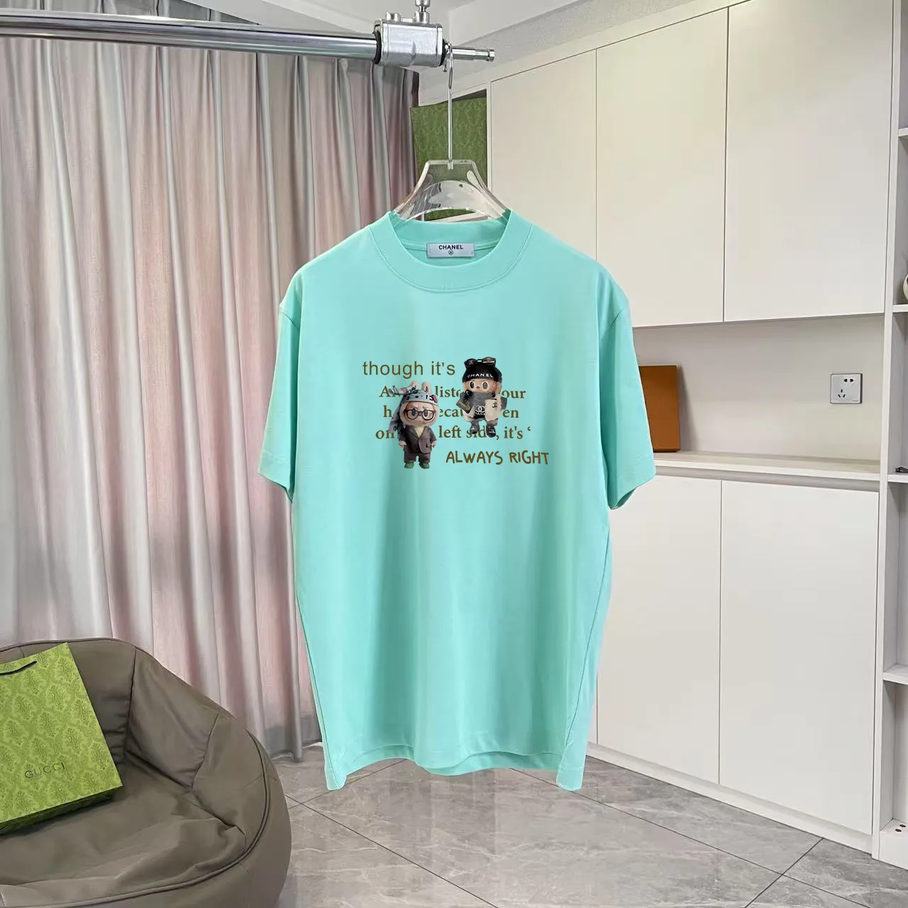 🅿️170 CHANE* Xiaoxiang 2025 autumn new style Double C letter logo printing short-sleeved T-shirt Customized fabric 300g Same style for men and women Size: S M L XL XXL Five codes Color: black white lake green sky blue
