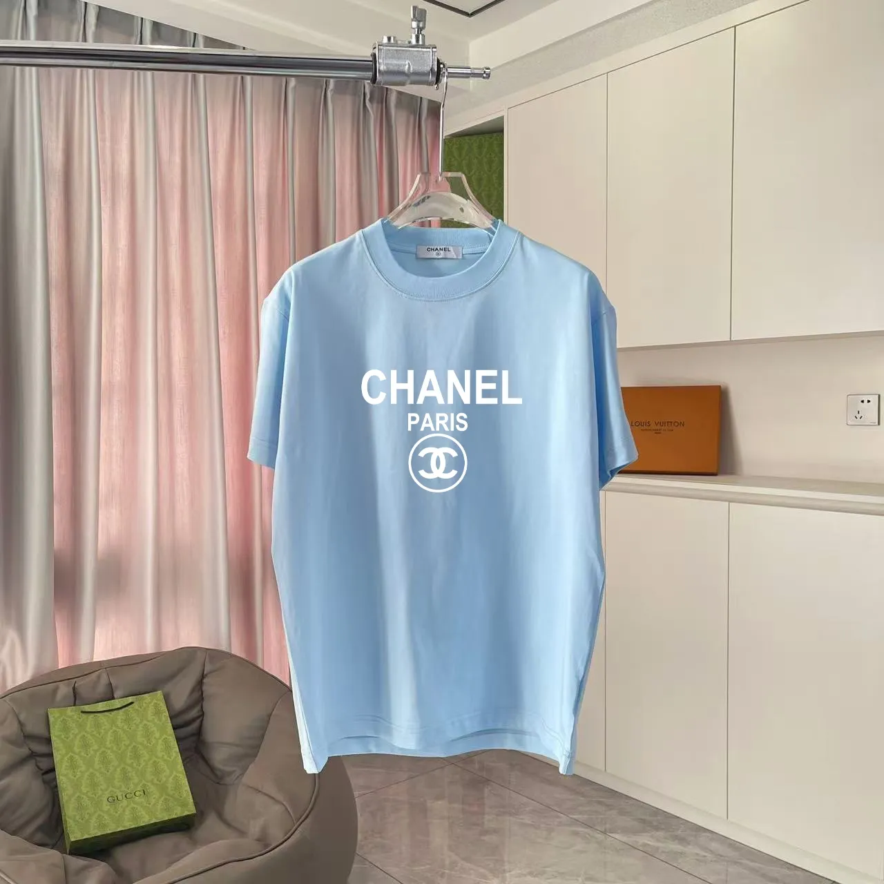 🅿️170 Chanel CHANEL 2025 summer new style Double C letter logo printing short-sleeved T-shirt Customized fabric 300g Same style for men and women Size: S M L XL XXL Five codes Color: black white lake green sky blue
