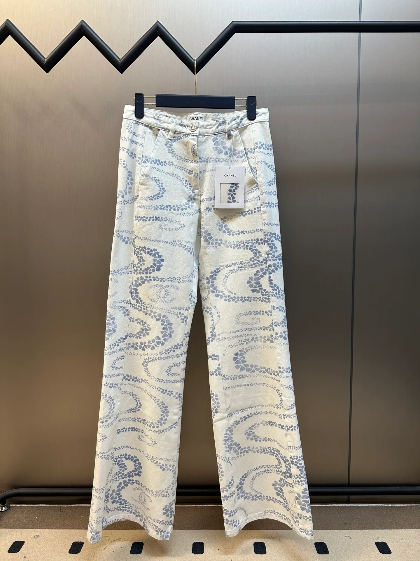 🅿️560 Chanel Coco beach trousers size: 36.38.40