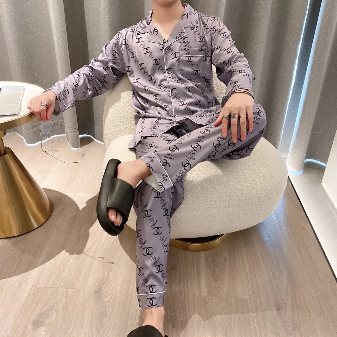 🅿️360 Chanel home wear, high-end Korean silk fabric, skin-friendly, soft and comfortable Size: XL～XXXL