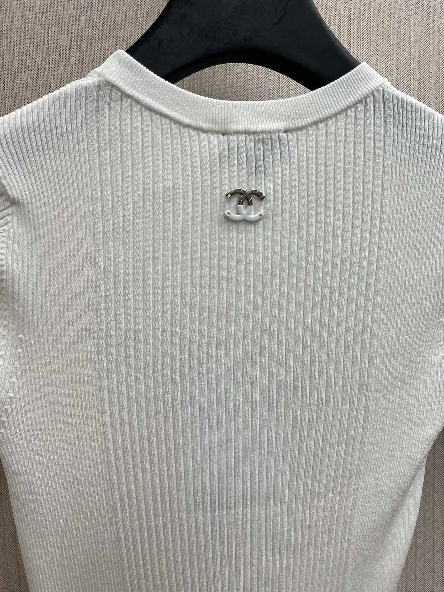 🅿️450 Chanel 25ss new autumn and winter preview series patterned cotton vertical striped pullover T-shirt women's size: S.M.L.