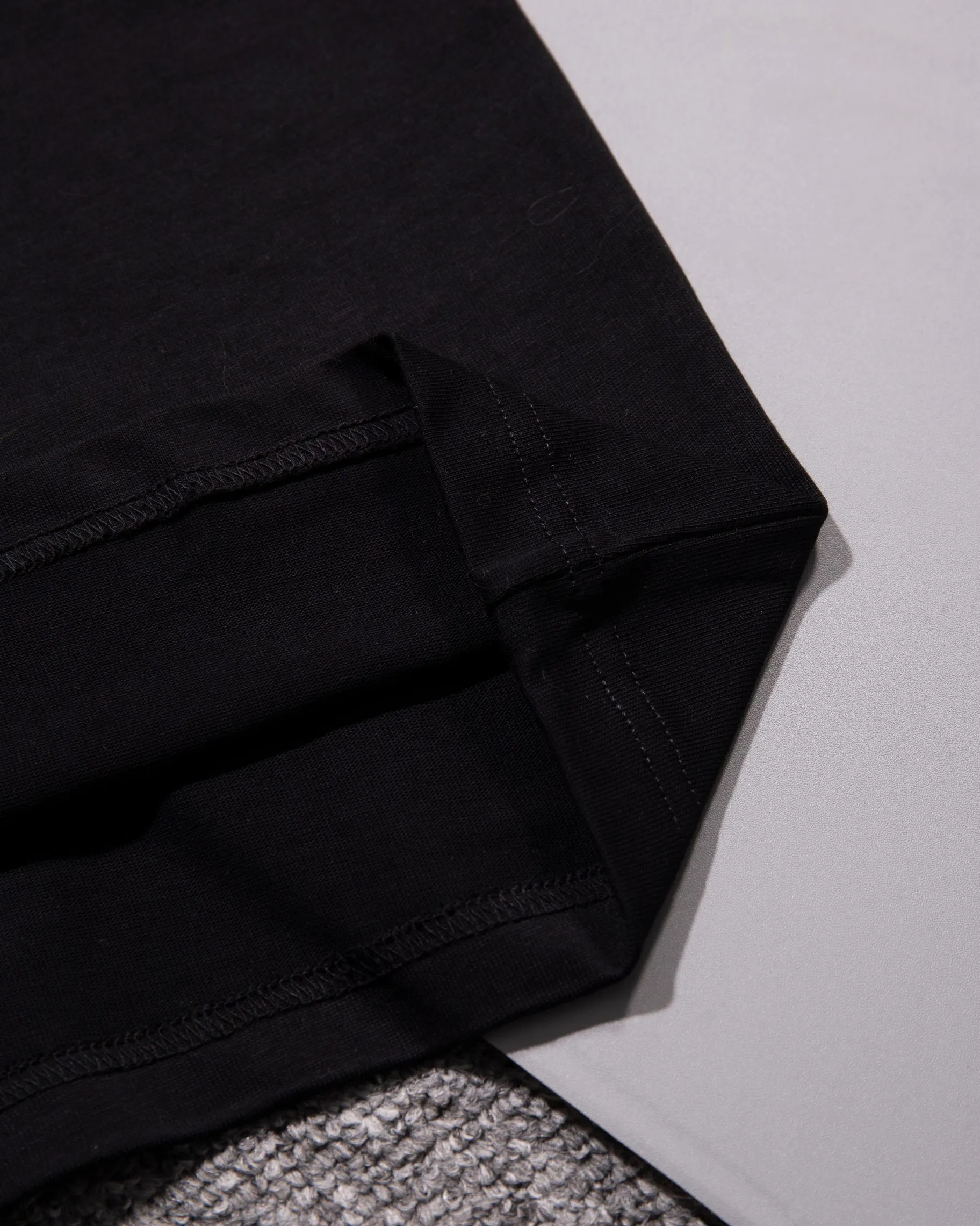 🅿️210 CHANEL Round neck short-sleeved T-shirt, towel embroidered letter LOGO🪡 small label logo, official synchronization, 1:1 original mold opening, fashion personality, versatile trend, pure original quality, original washed fabric, tag, collar label, washed wheat, three complete labels, color: black, white. Size: S M L XL