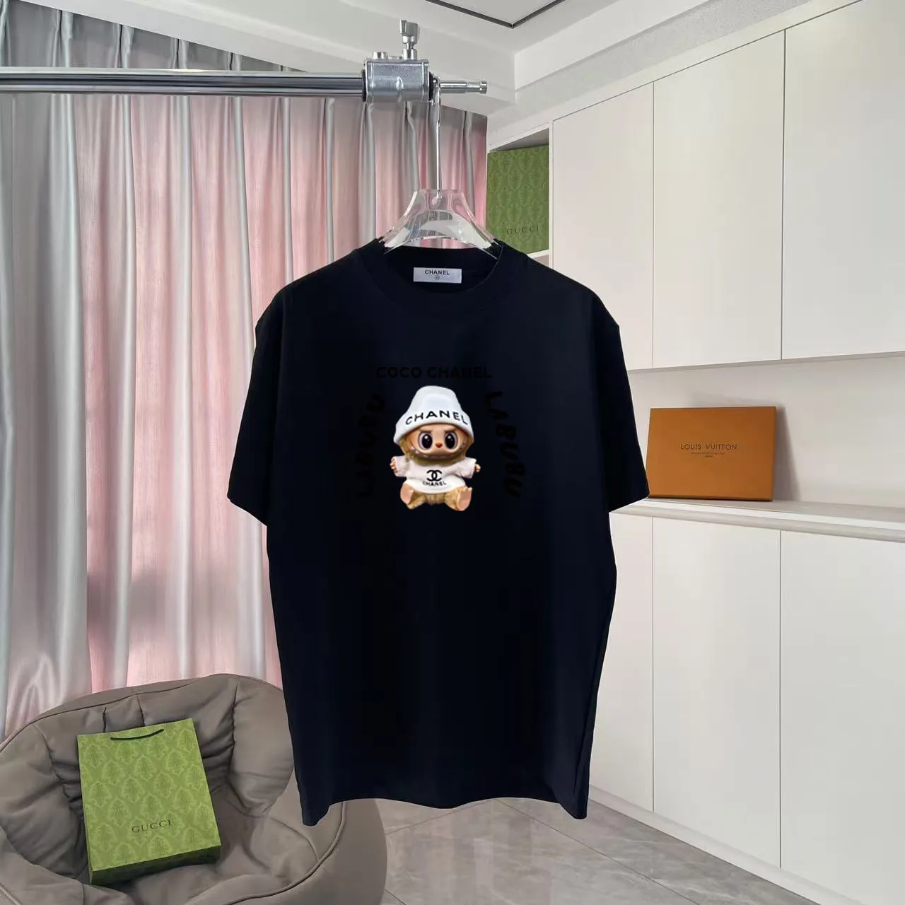 🅿️170 CHANE* Xiaoxiang 2025 autumn new style Double C letter logo printing short-sleeved T-shirt Customized fabric 300g Same style for men and women Size: S M L XL XXL five sizes Color: black white pink rose red