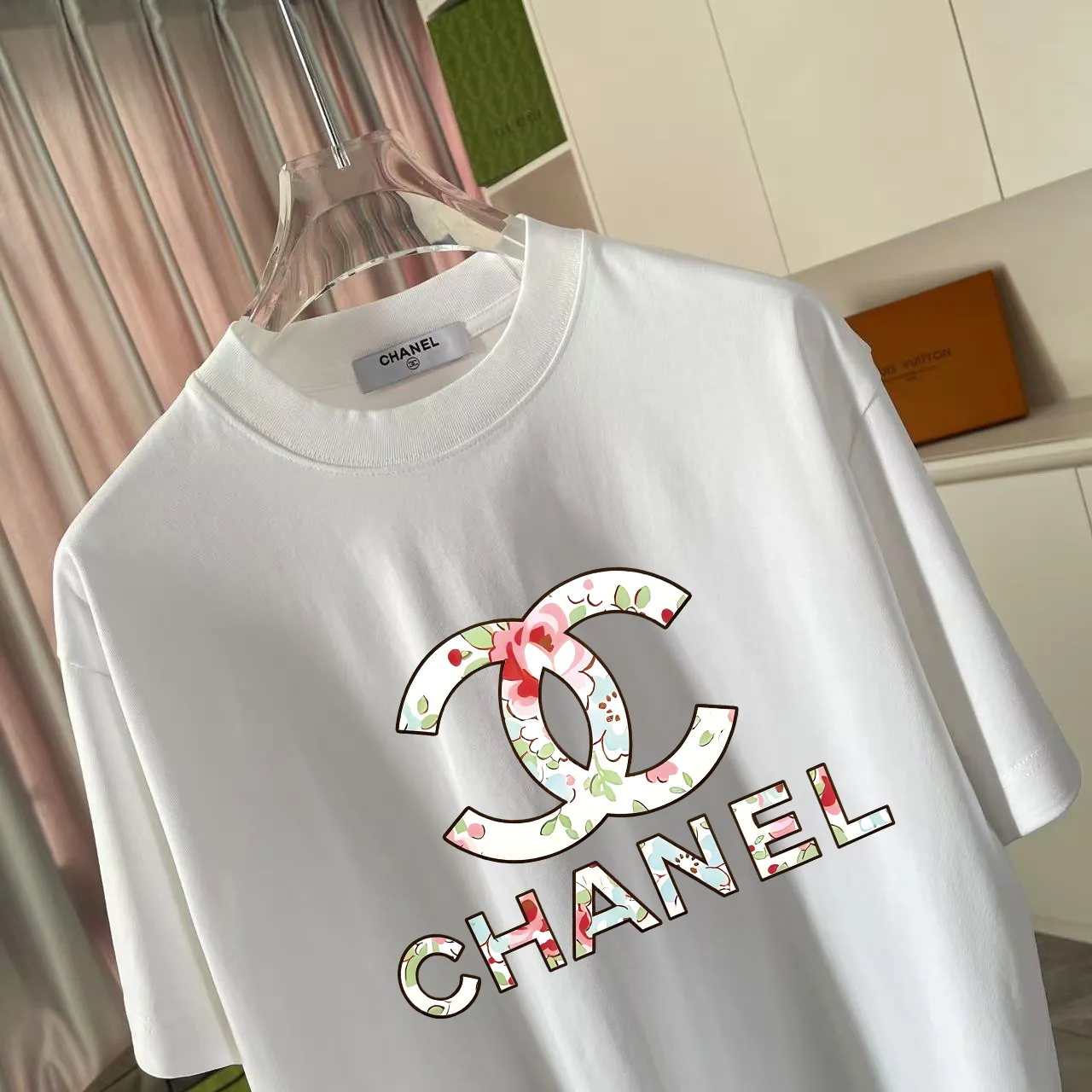 🅿️170 CHANE* Xiaoxiang 2025 autumn new style Double C letter logo printing short-sleeved T-shirt Customized fabric 300g Same style for men and women Size: S M L XL XXL five sizes Color: black white lake green pink