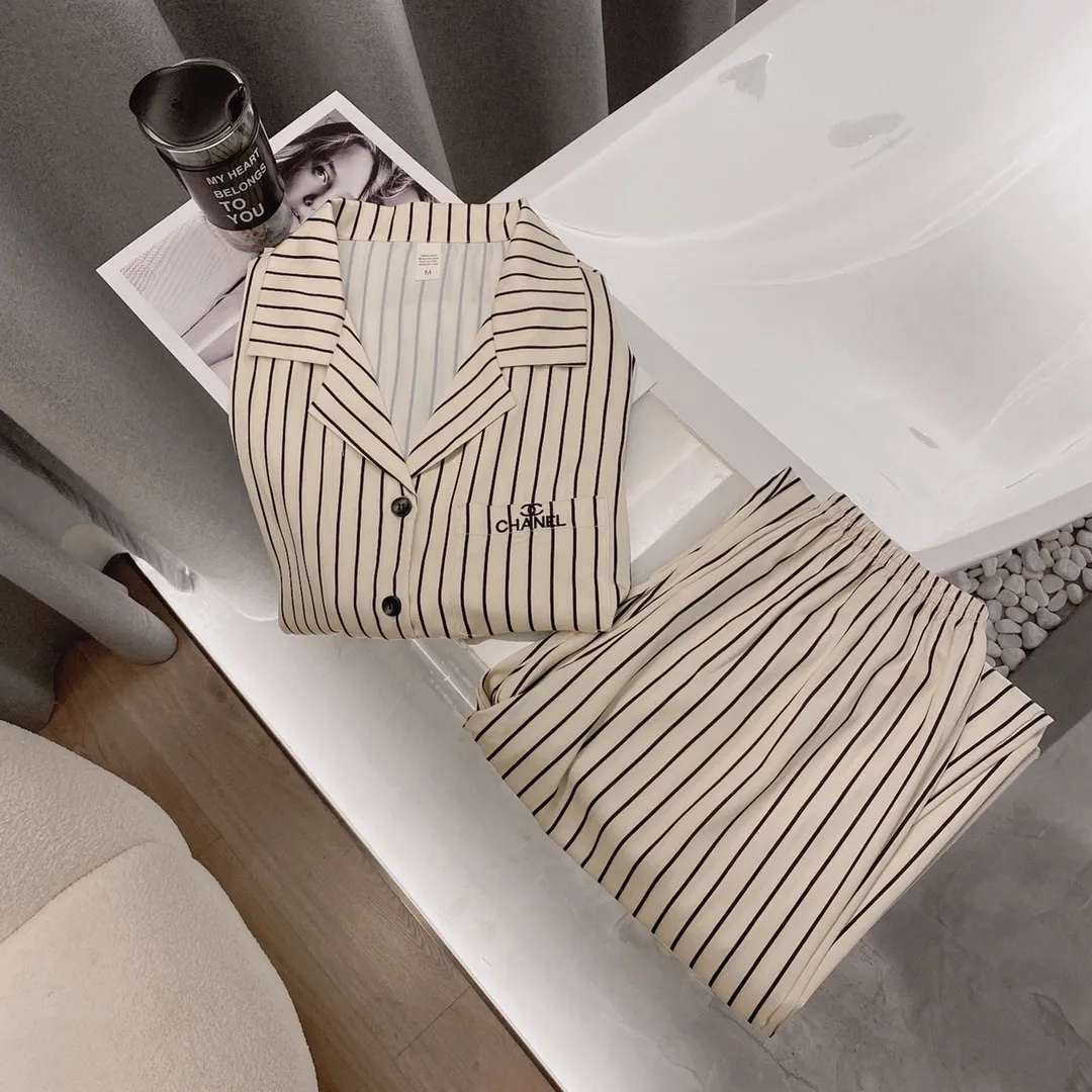 🅿️360 2023 CHANEL home wear, high-end Korean silk fabric, skin-friendly, soft and comfortable, same style for men and women, women's size: S～L, men's size: M～XXXL